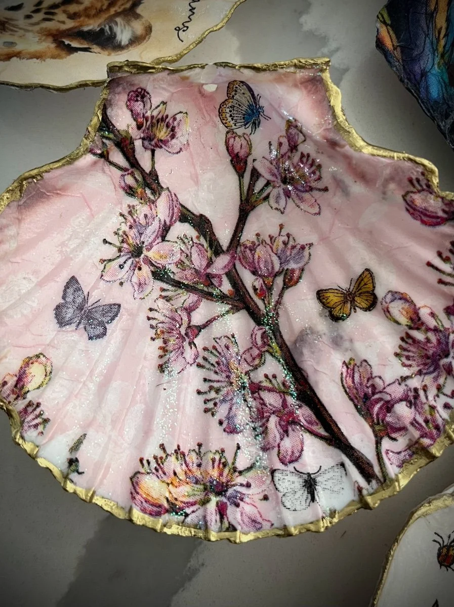 Scallop Shell Trinket Dish
