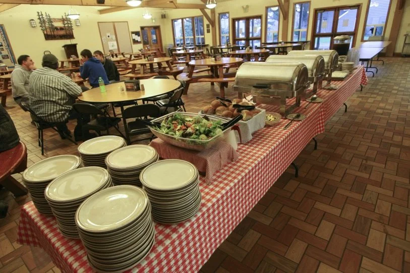 dining001.jpg