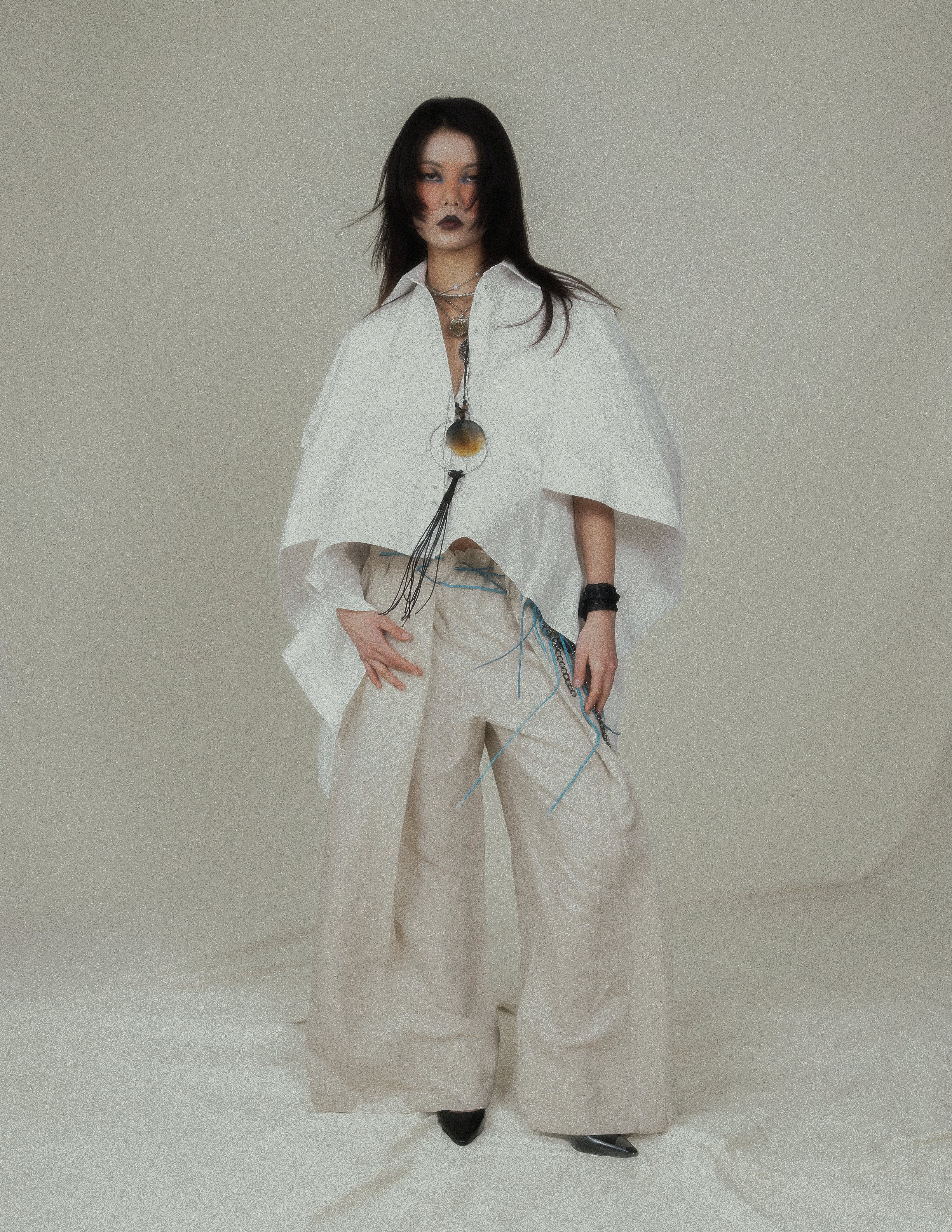 Look 10