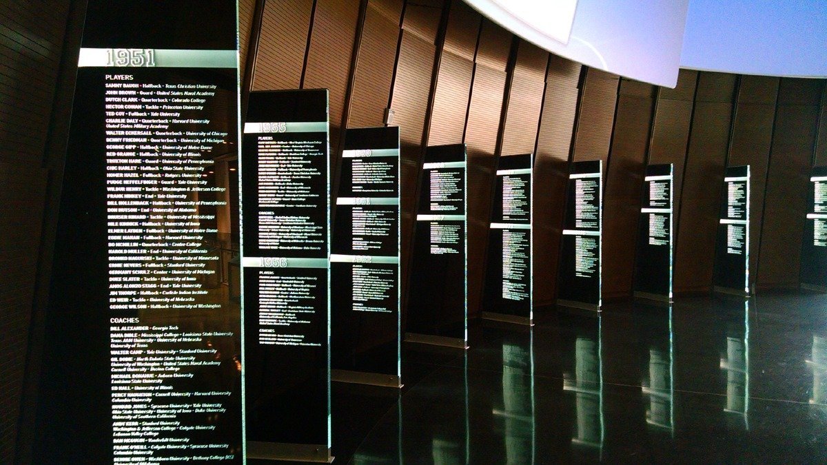 NCAA-College-Football-Hall-of-Fame-Carved-LED-Glass.jpg