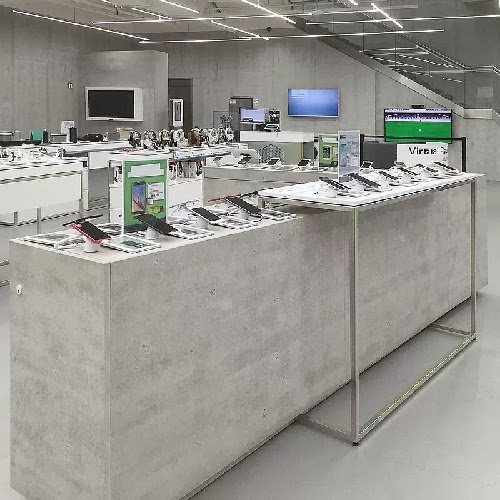 MI_Aria_Concrete_Light_Retail.jpg