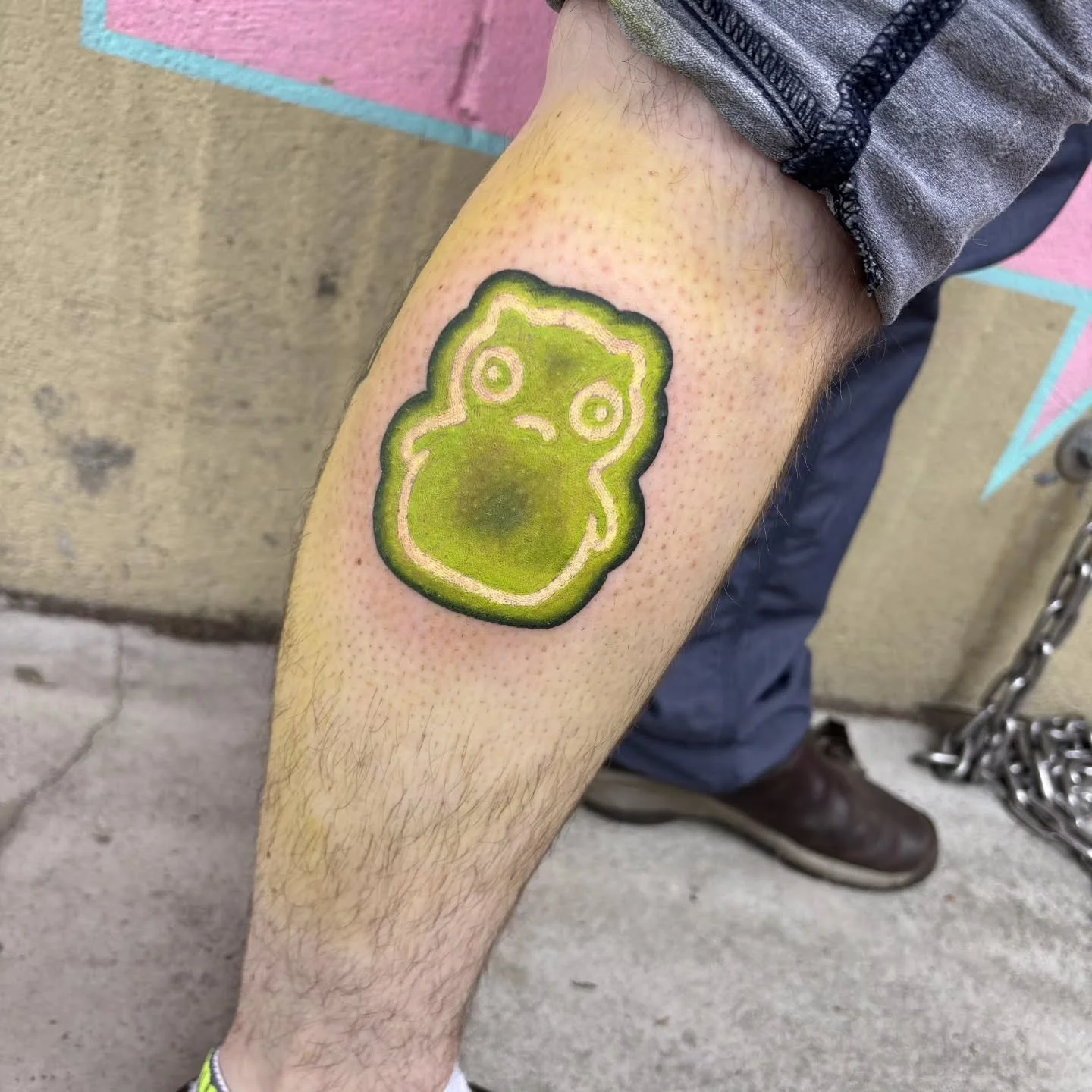 Impromptu custom design- Kuchi Kopi from Bob&rsquo;s burgers for Katie 💚 

#bobsburgerstattoo #bobsburgers #customdesıgn #neontattoo #seattletattoo