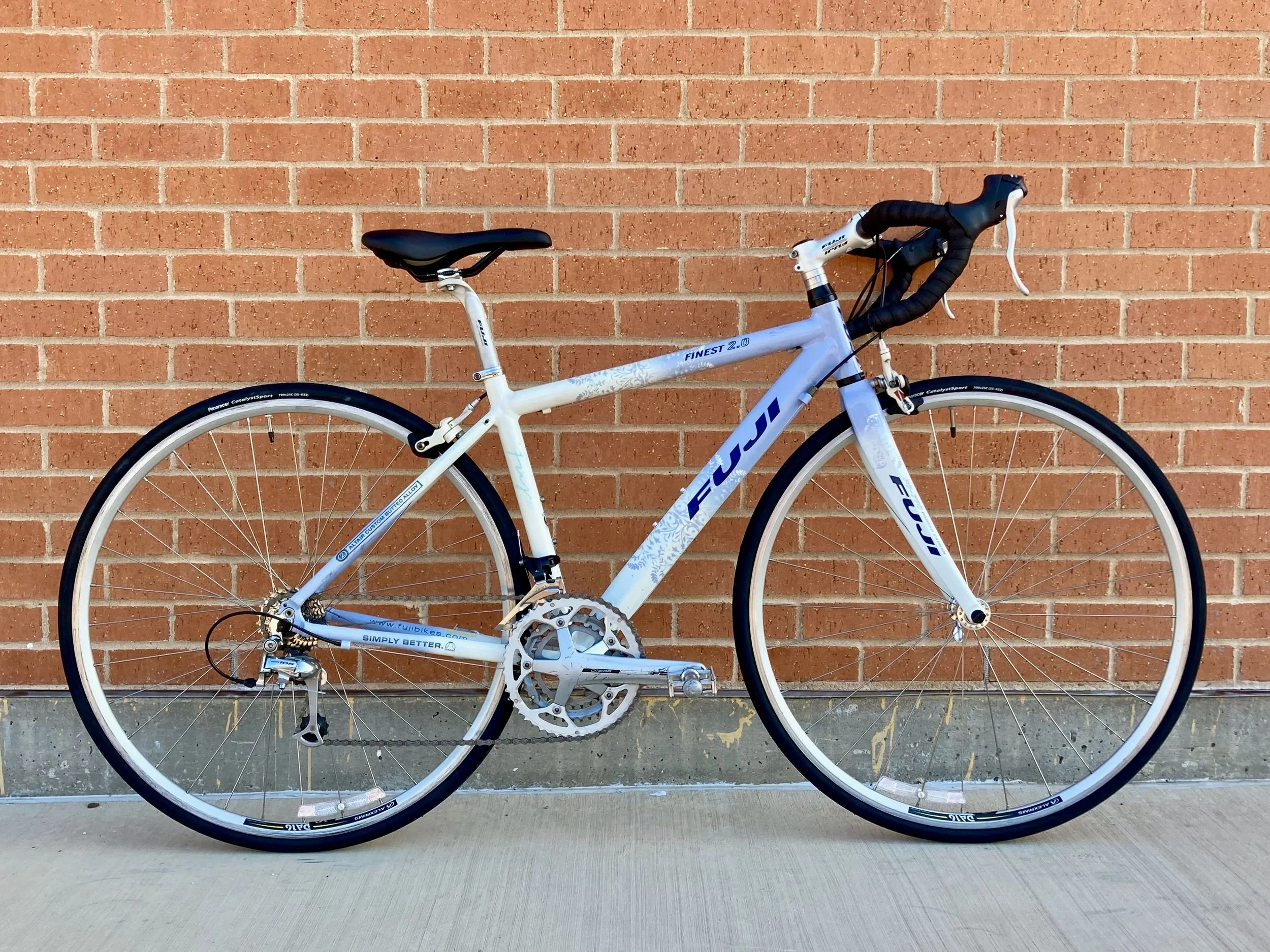 Fuji Finest 2.0 (Size XS), drive side