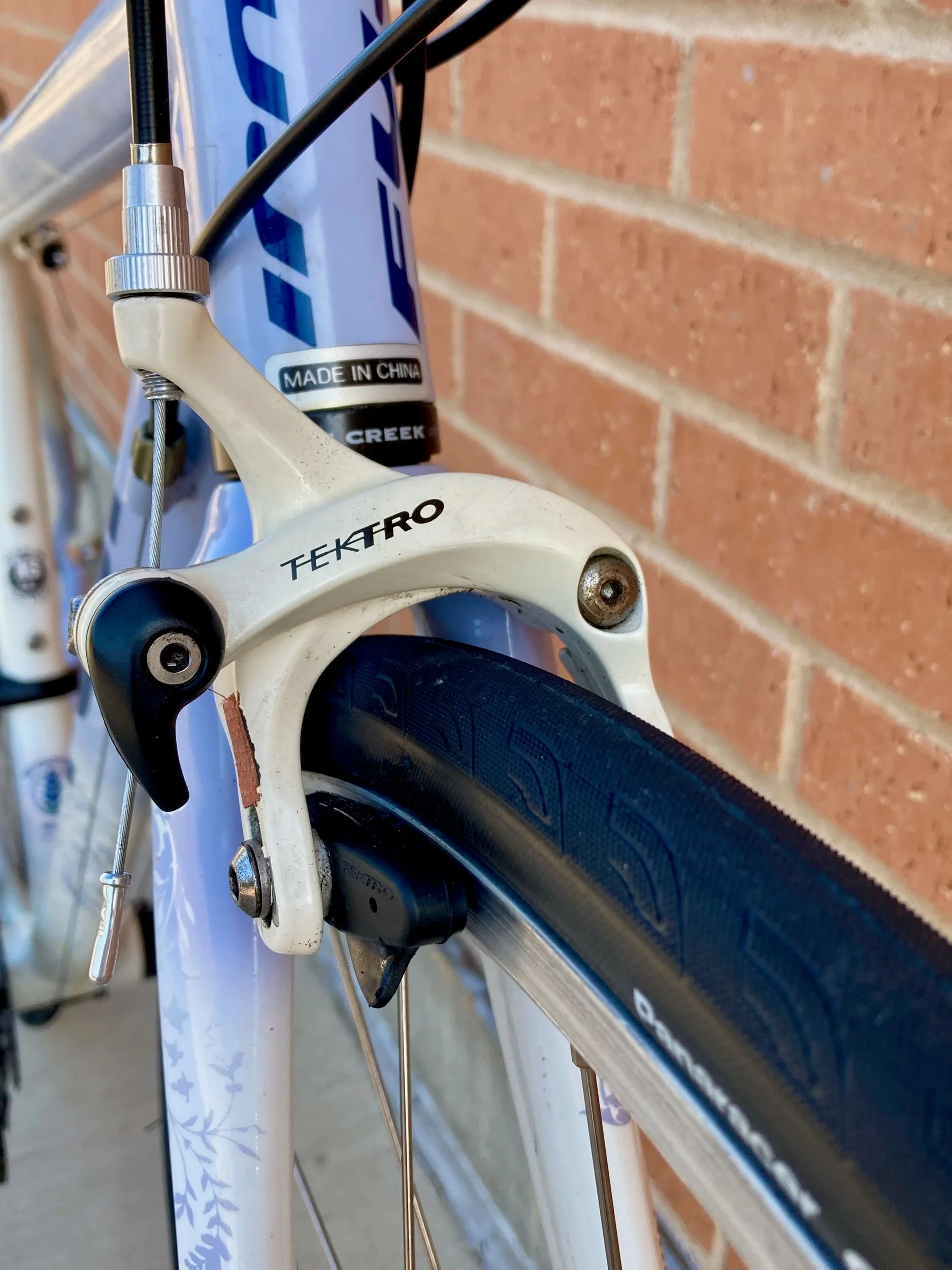 Fuji Finest 2.0 (Size XS), front end detail