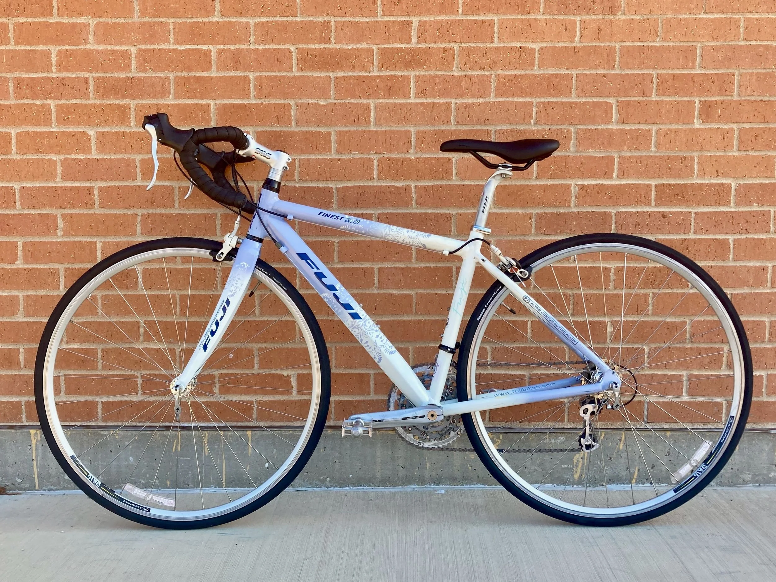 Fuji Finest 2.0 (Size XS), non-drive side