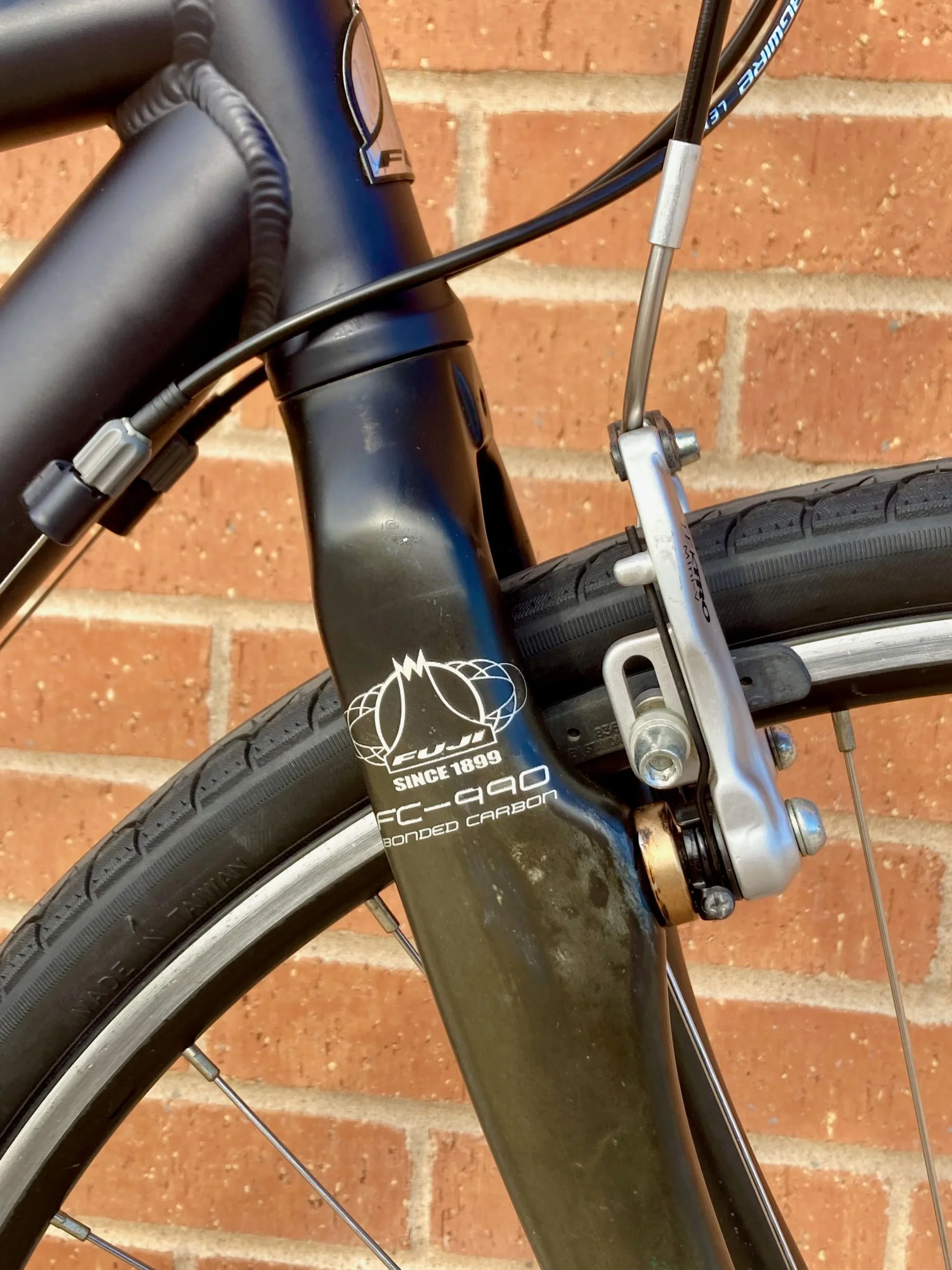 Fuji Absolute 2.0 (Size M), front end detail