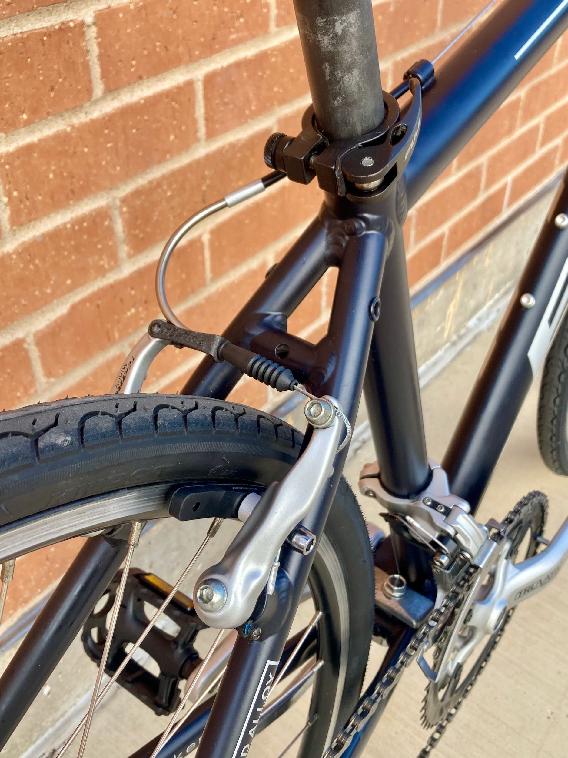 Fuji Absolute 2.0 (Size M), rear end detail