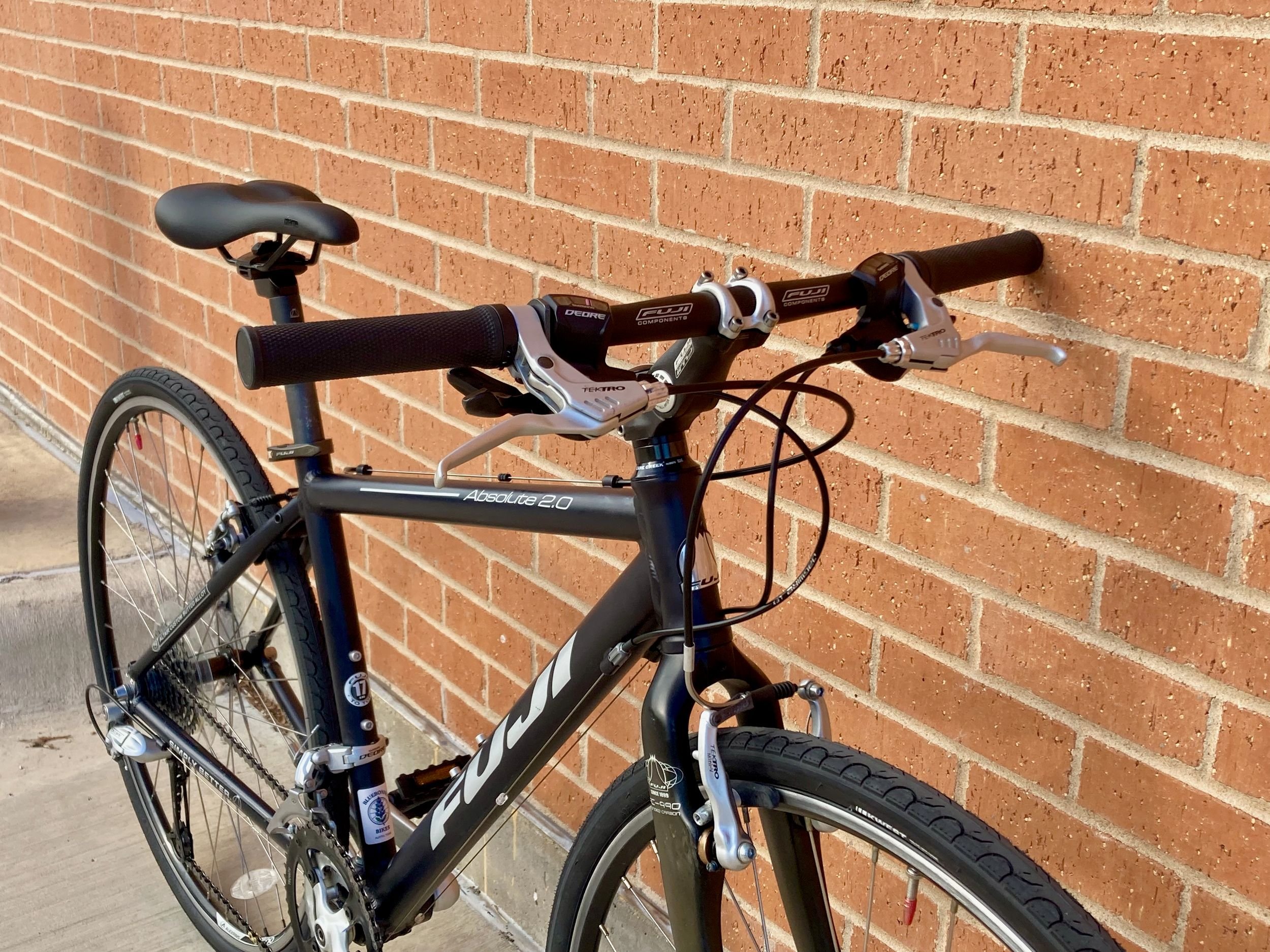 Fuji Absolute 2.0 (Size M), handlebars from the front
