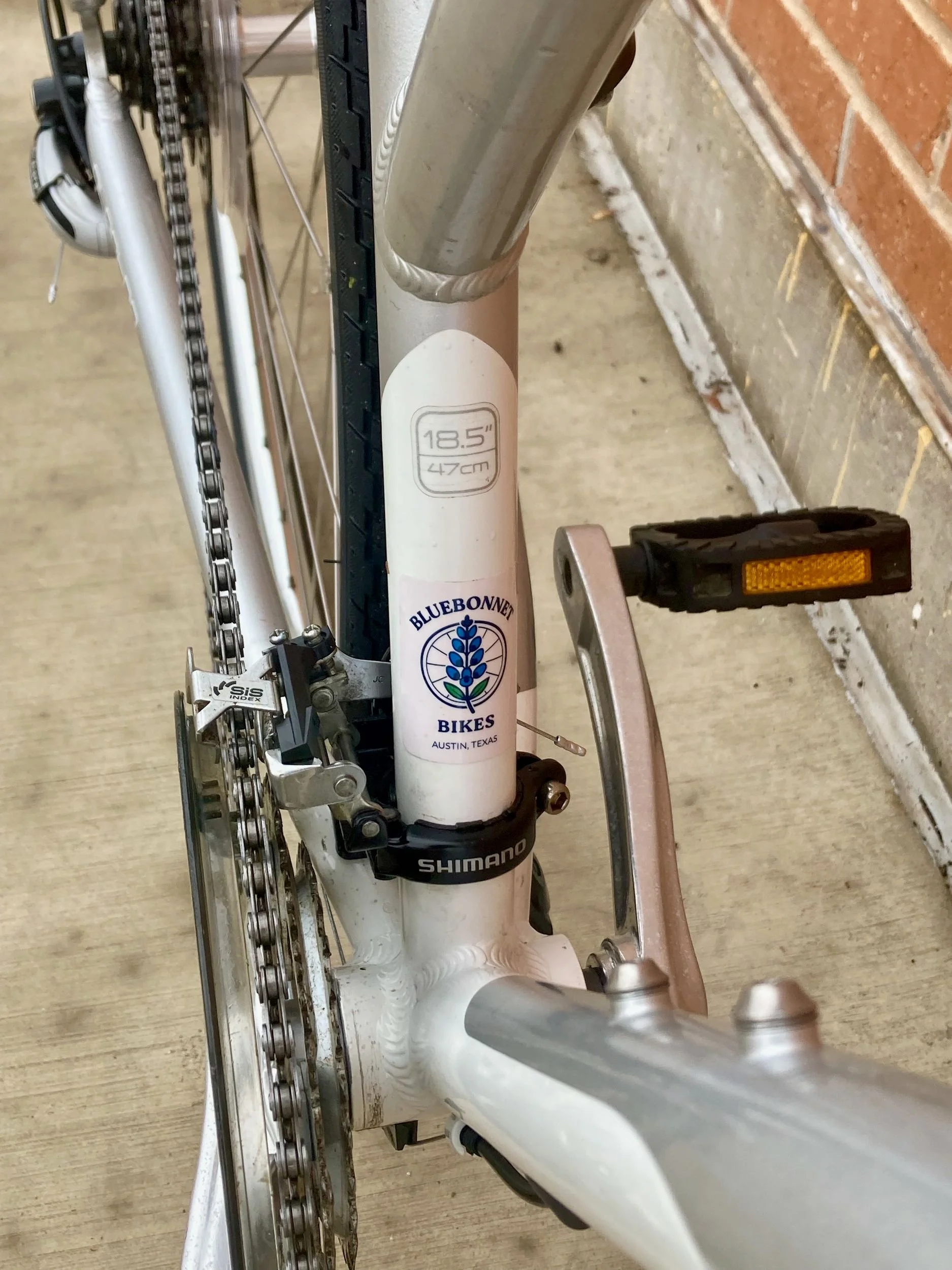 Electra Verse 21D (Size M), Bluebonnet Bikes sticker