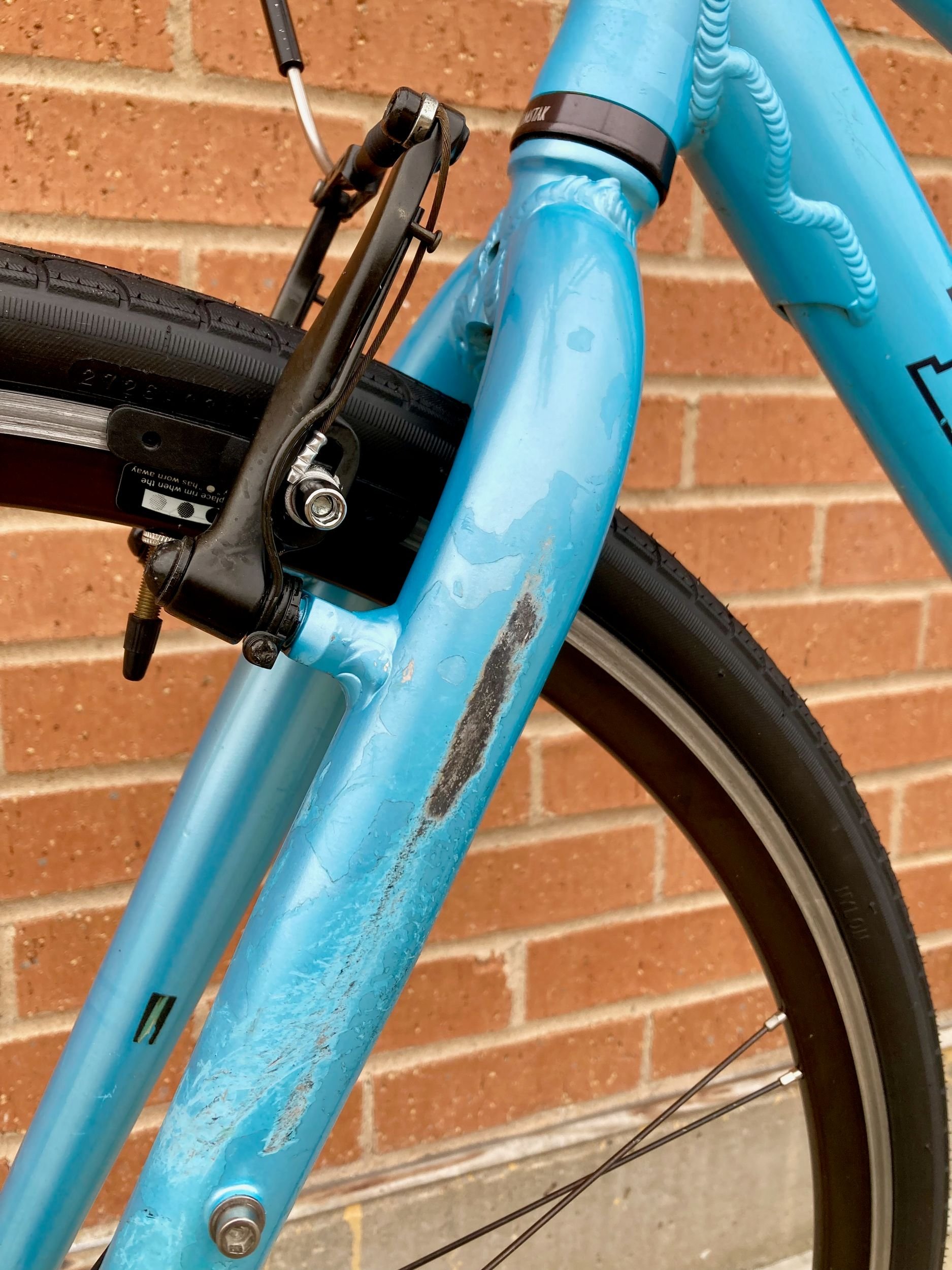 Trek 7.5 FX WSD (Size S), front end detail