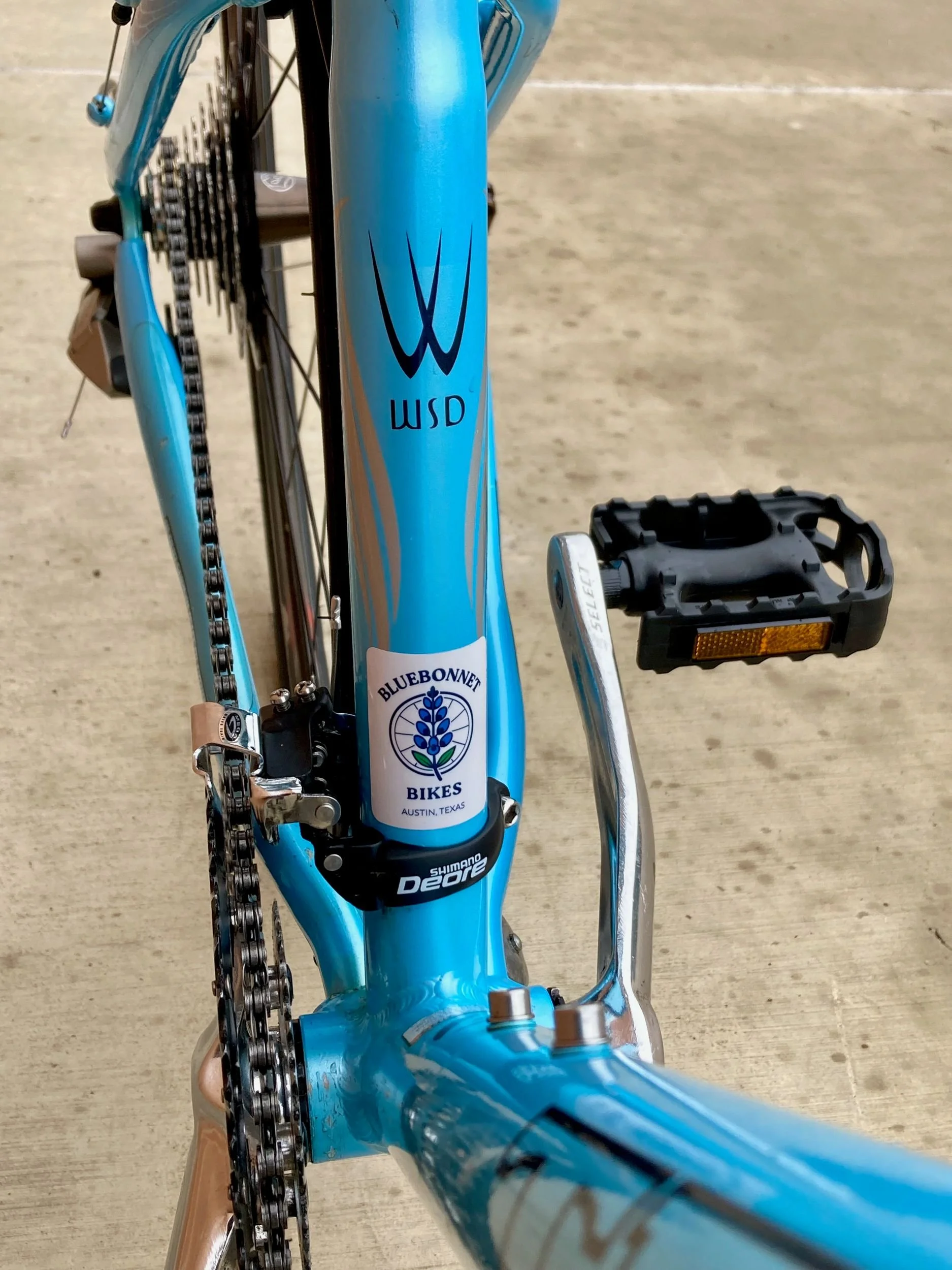 Trek 7.5 FX WSD (Size S), Bluebonnet Bikes sticker