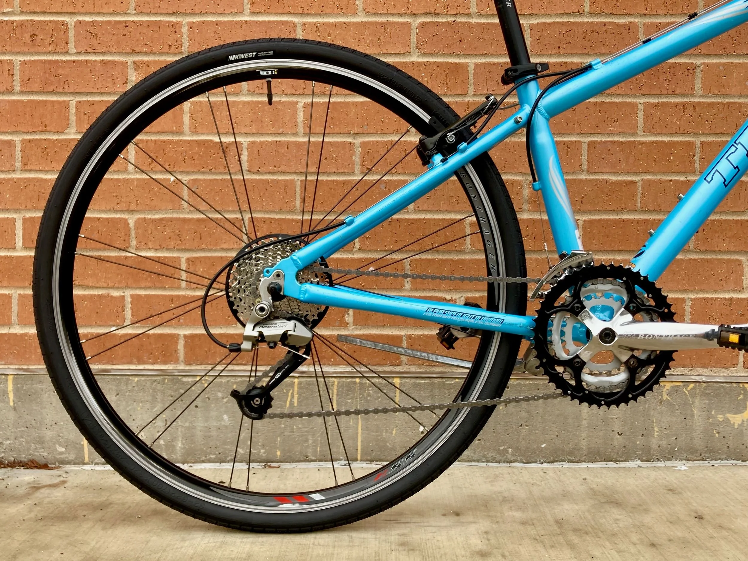 Trek 7.5 FX WSD (Size S), rear wheel and drivetrain