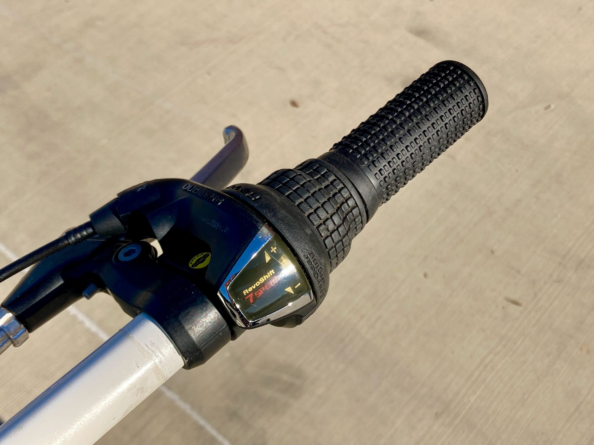 07-grip-lever.jpg