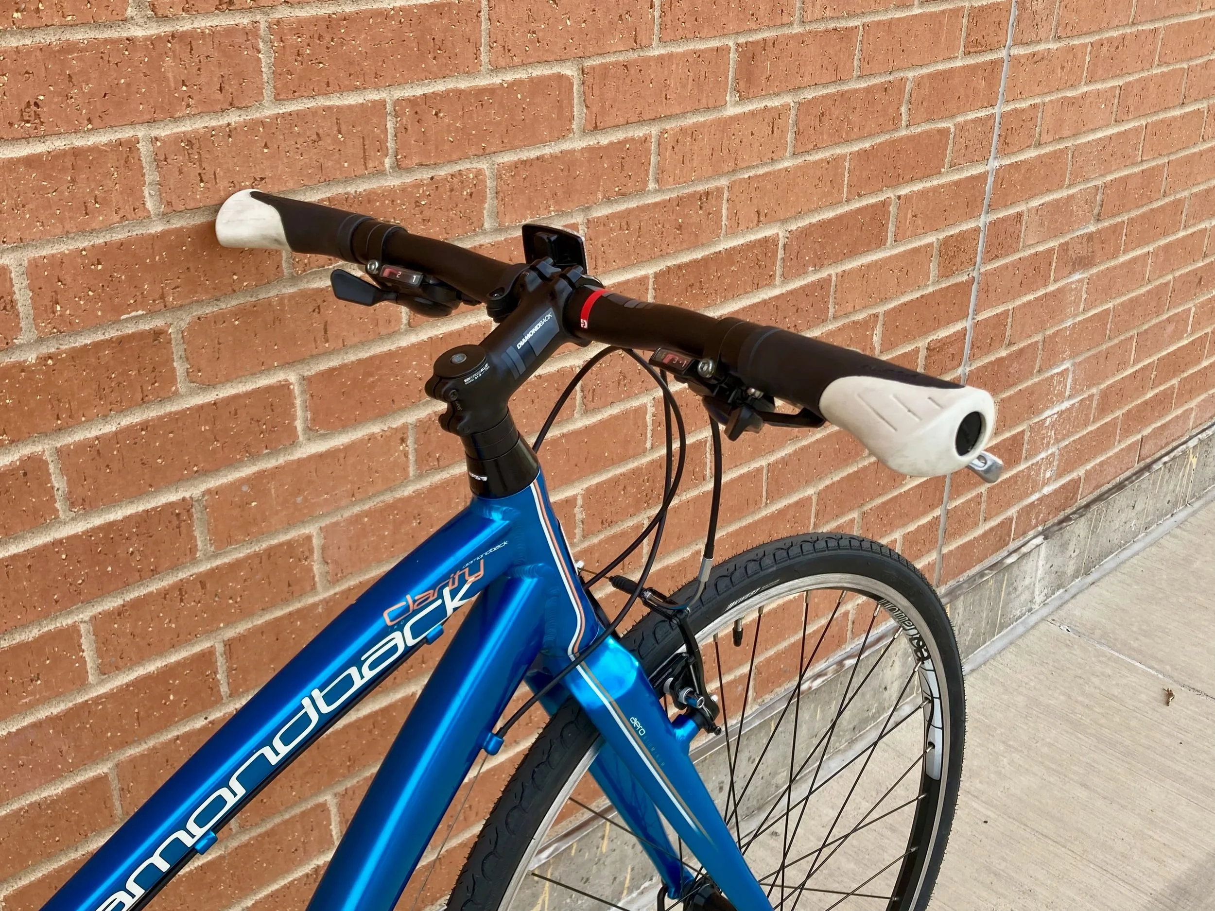07-handlebars-rear.jpg