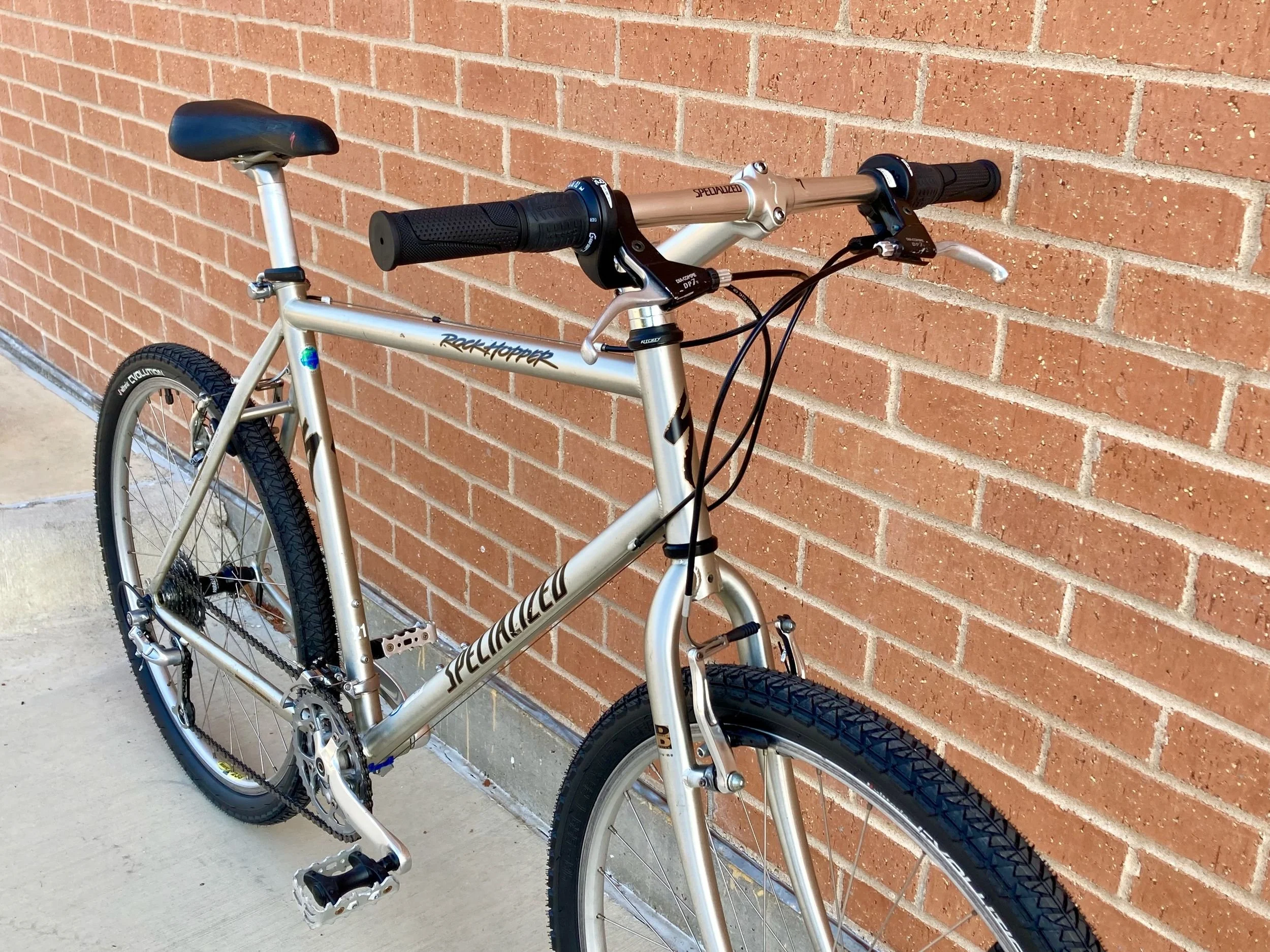 07-handlebars-front.jpg