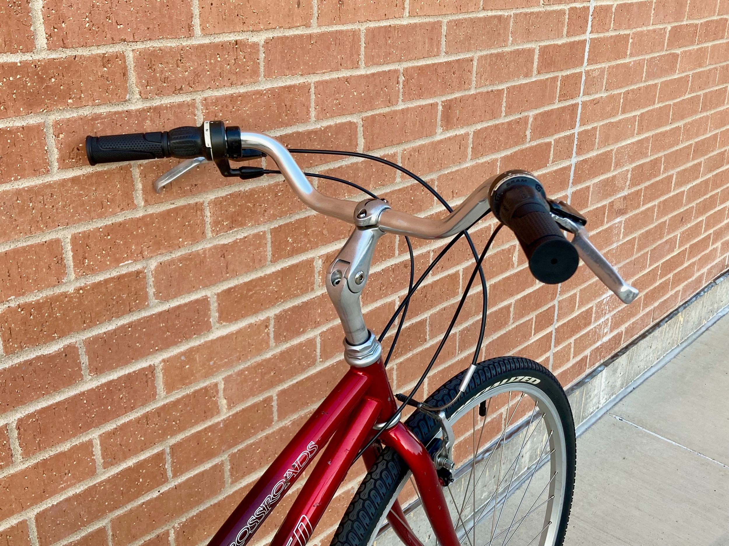 06-handlebars-rear.jpg