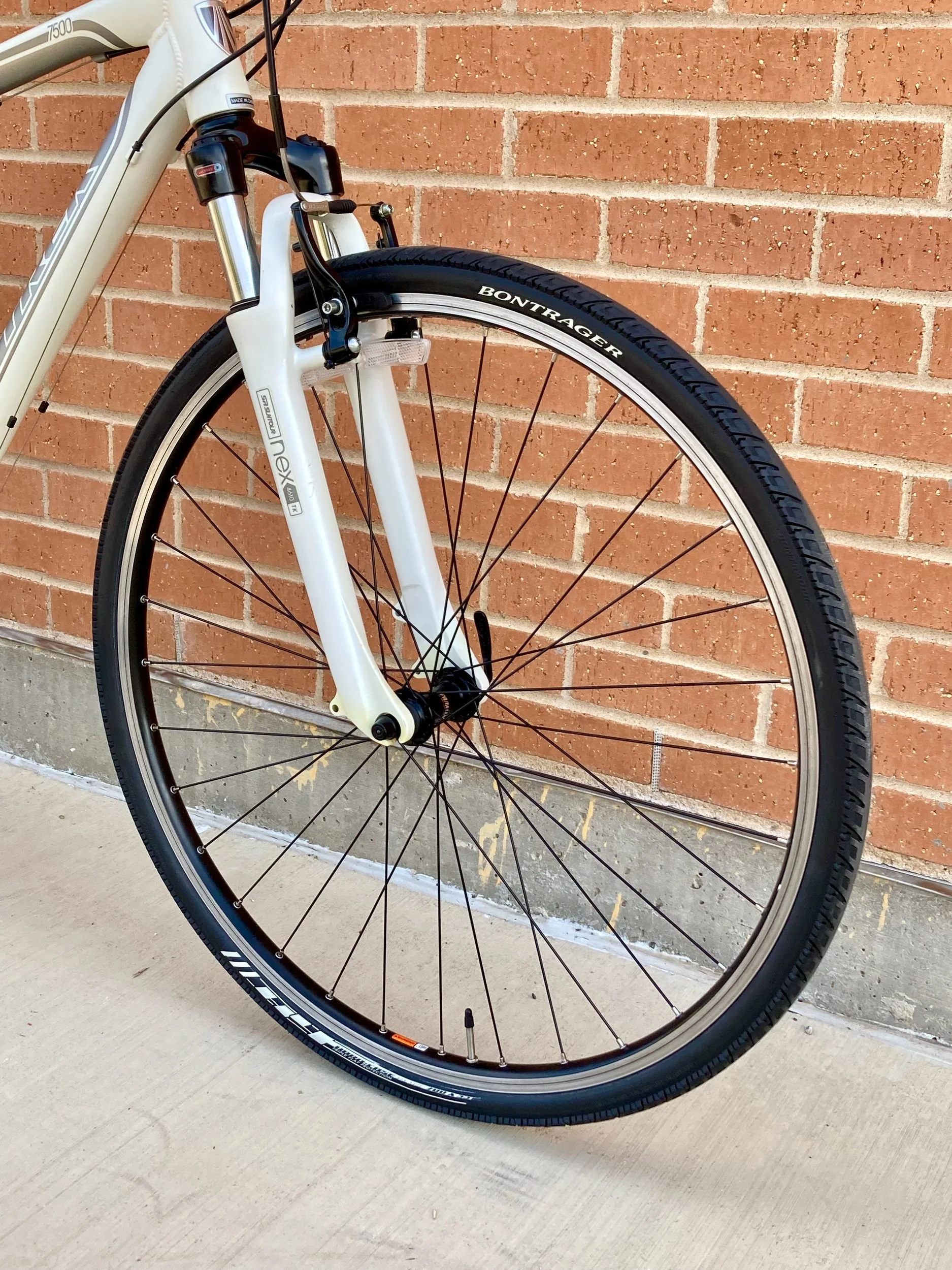 07-front-wheel-fork.jpg
