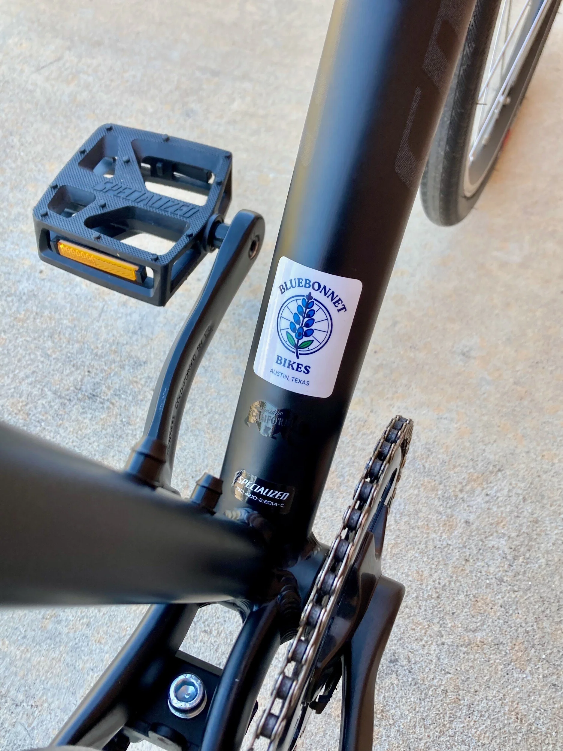 14-sticker-detail.jpg