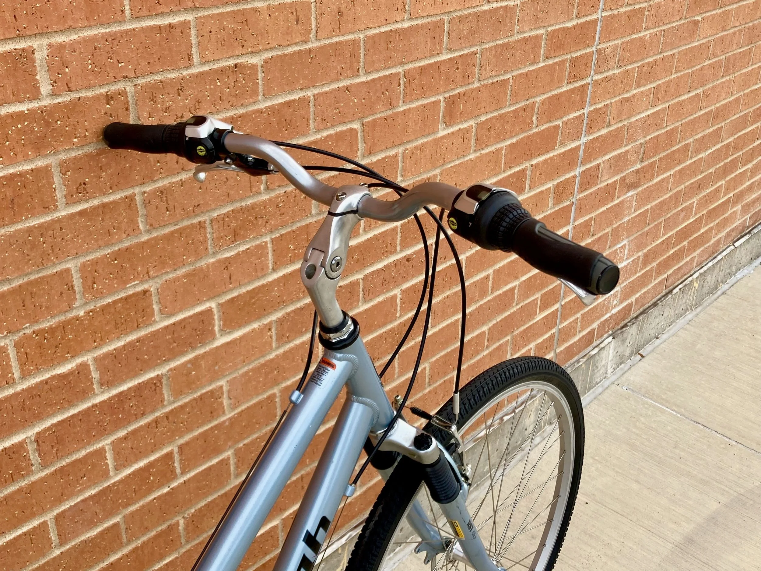 06-handlebars-rear.jpg
