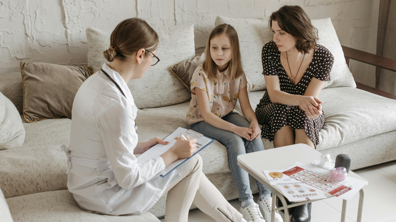 A Parents Guide About Crisis Intervention and Transport Using Evidence-Based Frameworks 