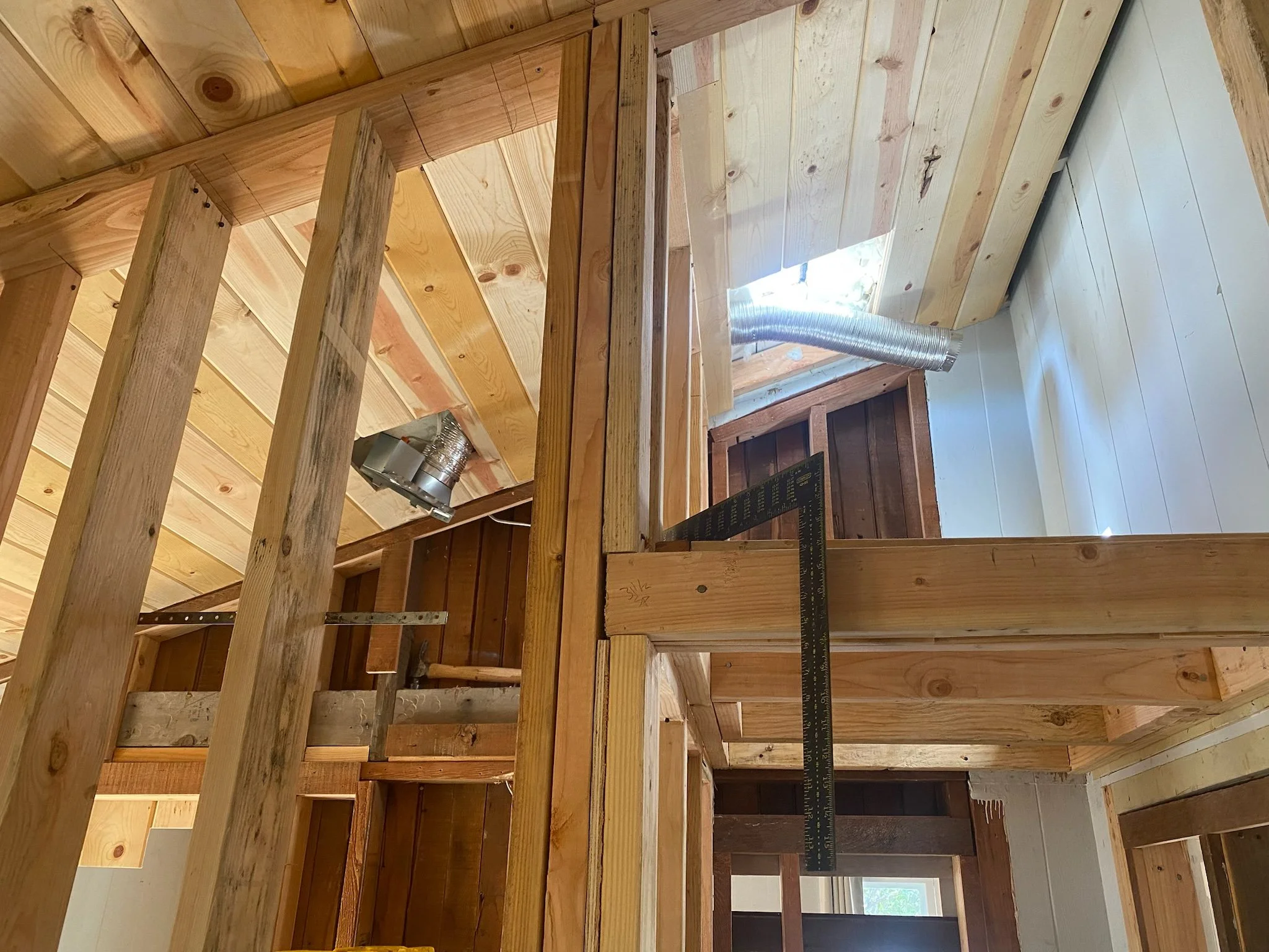 Oranssi project: roof expansion