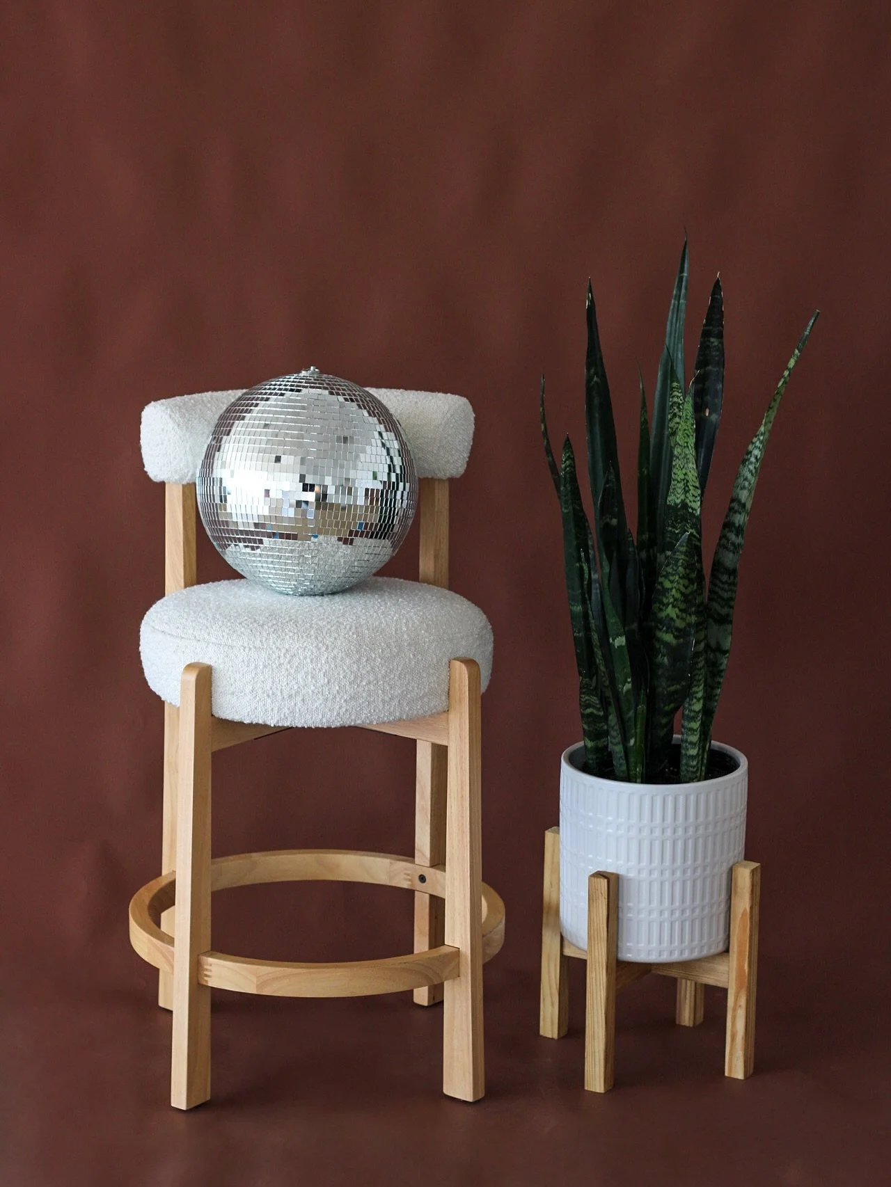 The amount of love our little studio has received over the past few months is nothing short of incredible! We’ve watched so many amazing creatives, families, and small business owners bring their visions to life within these walls, and it truly