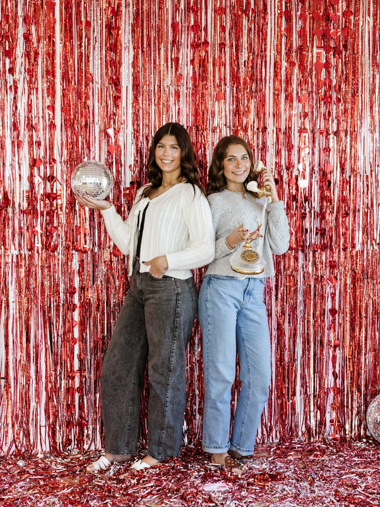 I mean&hellip; how CUTE are these 🥹❤️
This Valentine&rsquo;s set in Studio A has been such a fun one.

This is the LAST weekend to book it before it&rsquo;s gone! We&rsquo;ll be closed next week for renovations, and the set will be coming down a lit