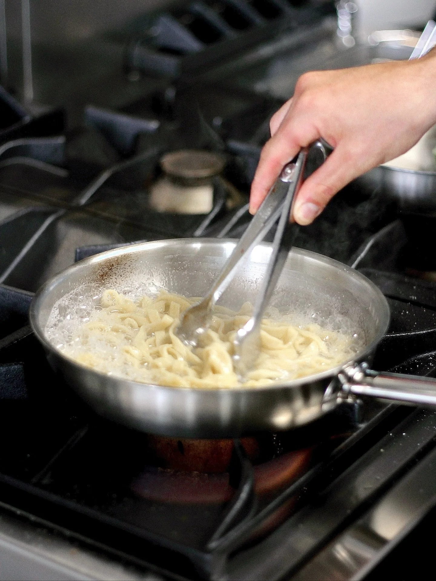 Open kitchen because we&rsquo;ve got nothing to hide 🍽️
