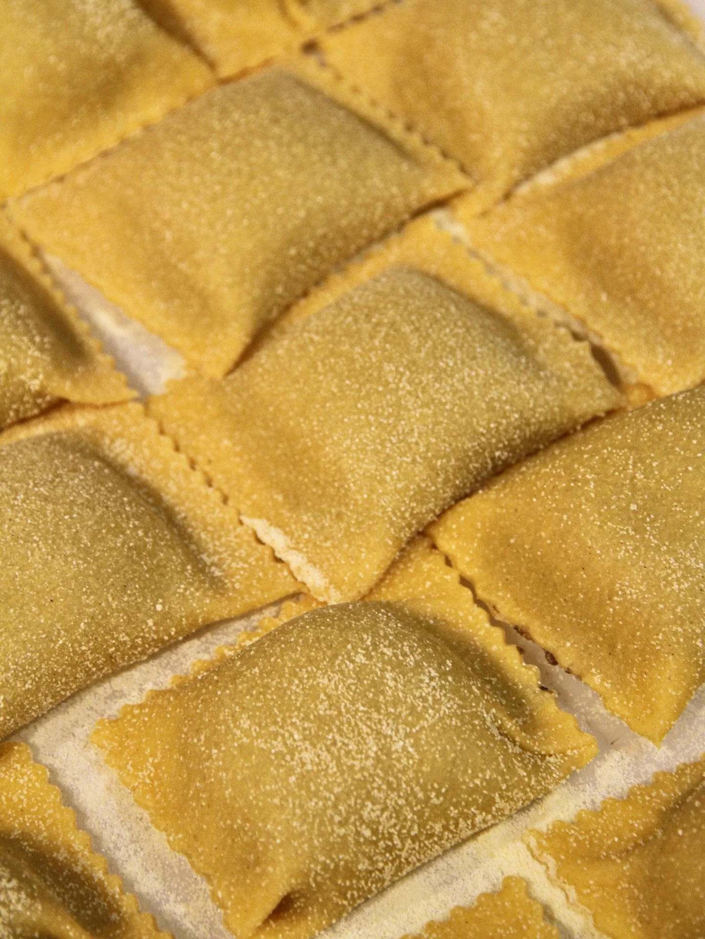 Behind the scenes of making our 𝘙𝘢𝘷𝘪𝘰𝘭𝘪 𝘢𝘪 𝘍𝘶𝘯𝘨𝘩𝘪.

Stuffed with wild woodland mushrooms, each one is carefully rolled, filled, and sealed by hand in-house.

Swipe to see the technique &ndash; then come try it!

#ravioli #raviolifattii