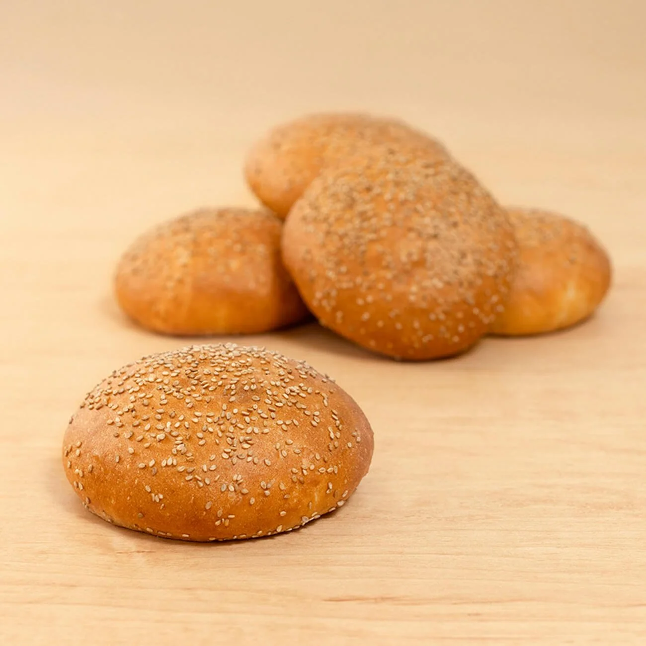 Pain de Mie – Large Sesame Burger Bun