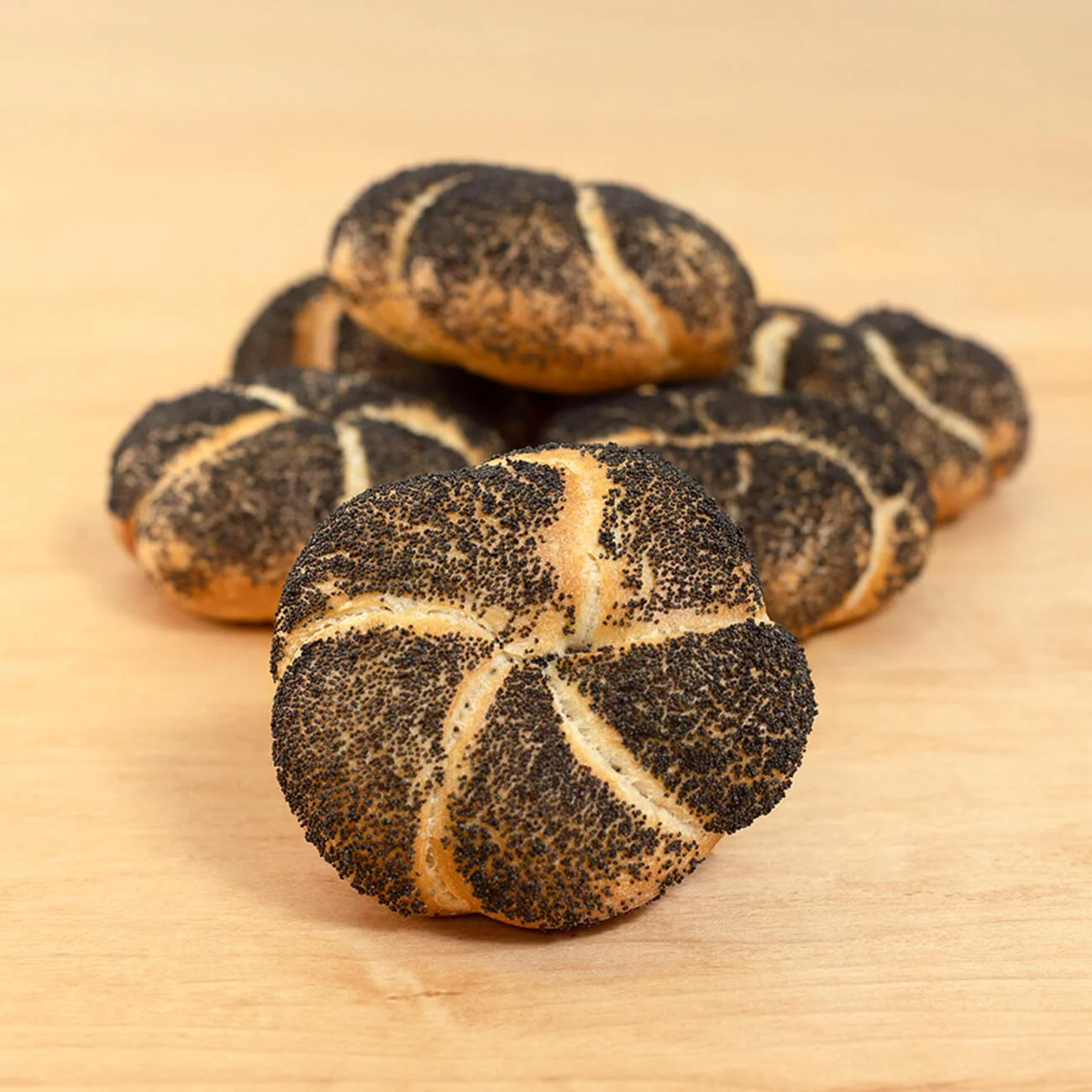 Kaiser Roll – Poppy