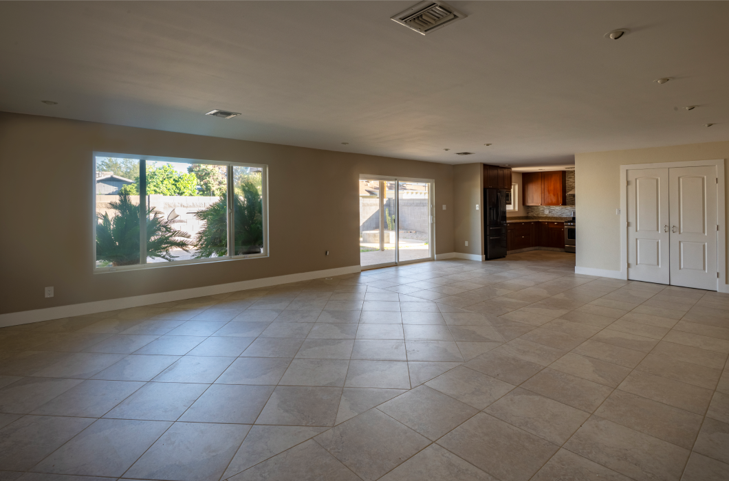 8408 E Rancho Vista Drive - Scottsdale - Arizona - BEFORE Living Space