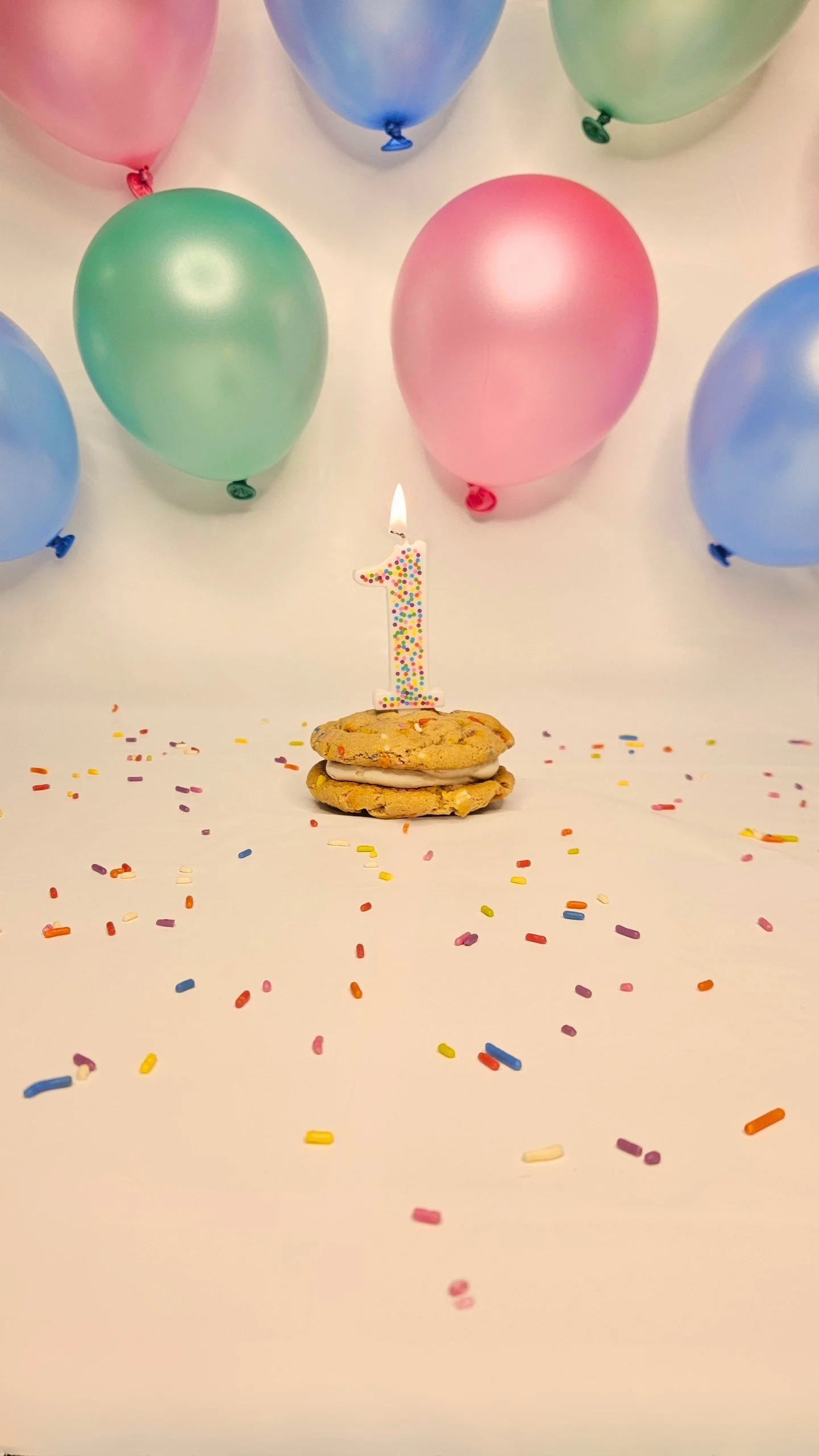 GF Birthday Cake  Cookie Sandwich