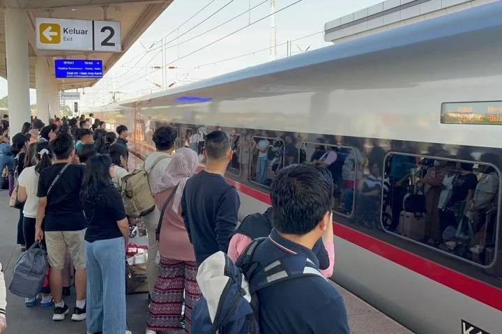 KCIC Records 25,700 Whoosh Passengers on Chinese New Year Long Weekend