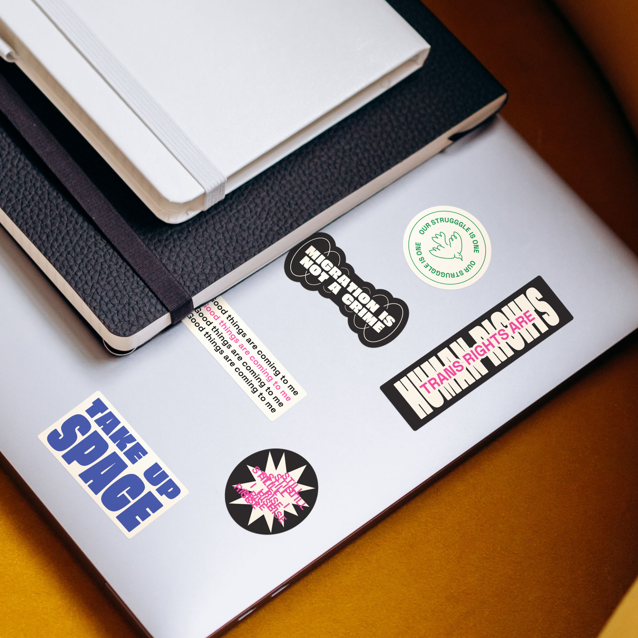 HOISZN 009 stickers square 4.png