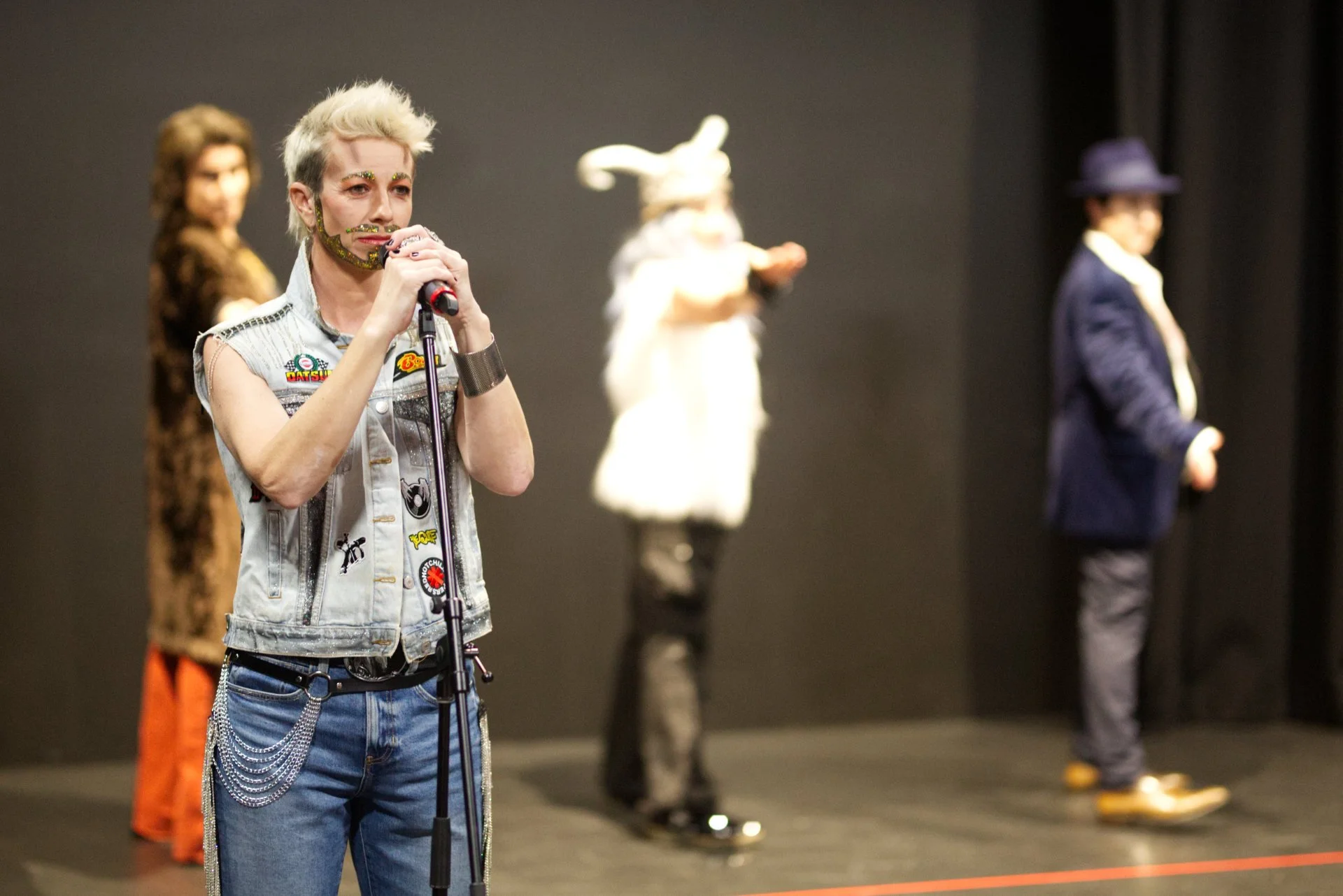 Behind the Scenes_003.jpg