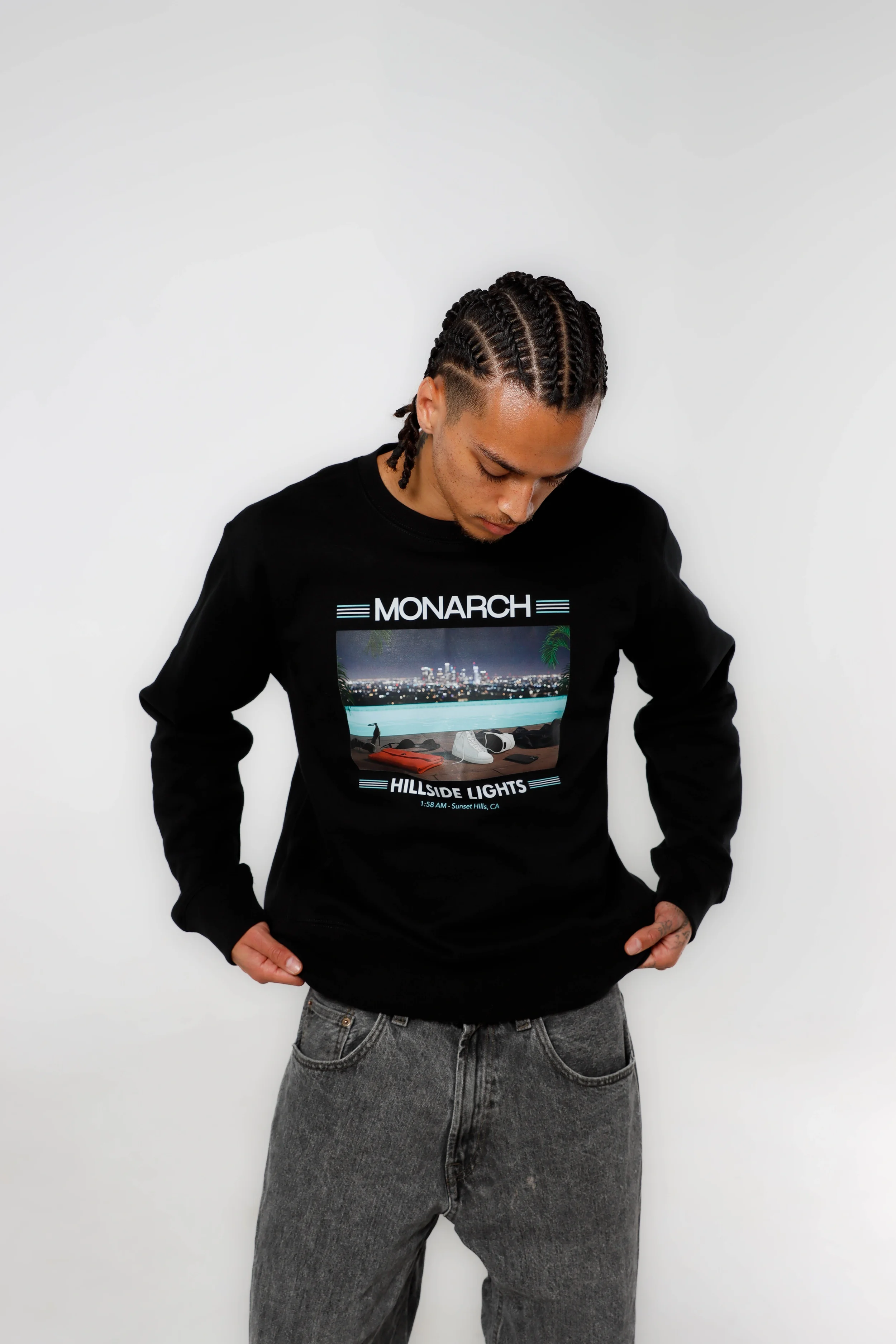 Hillside Lights - Men's Classic-Fit Heavyweight Sweater