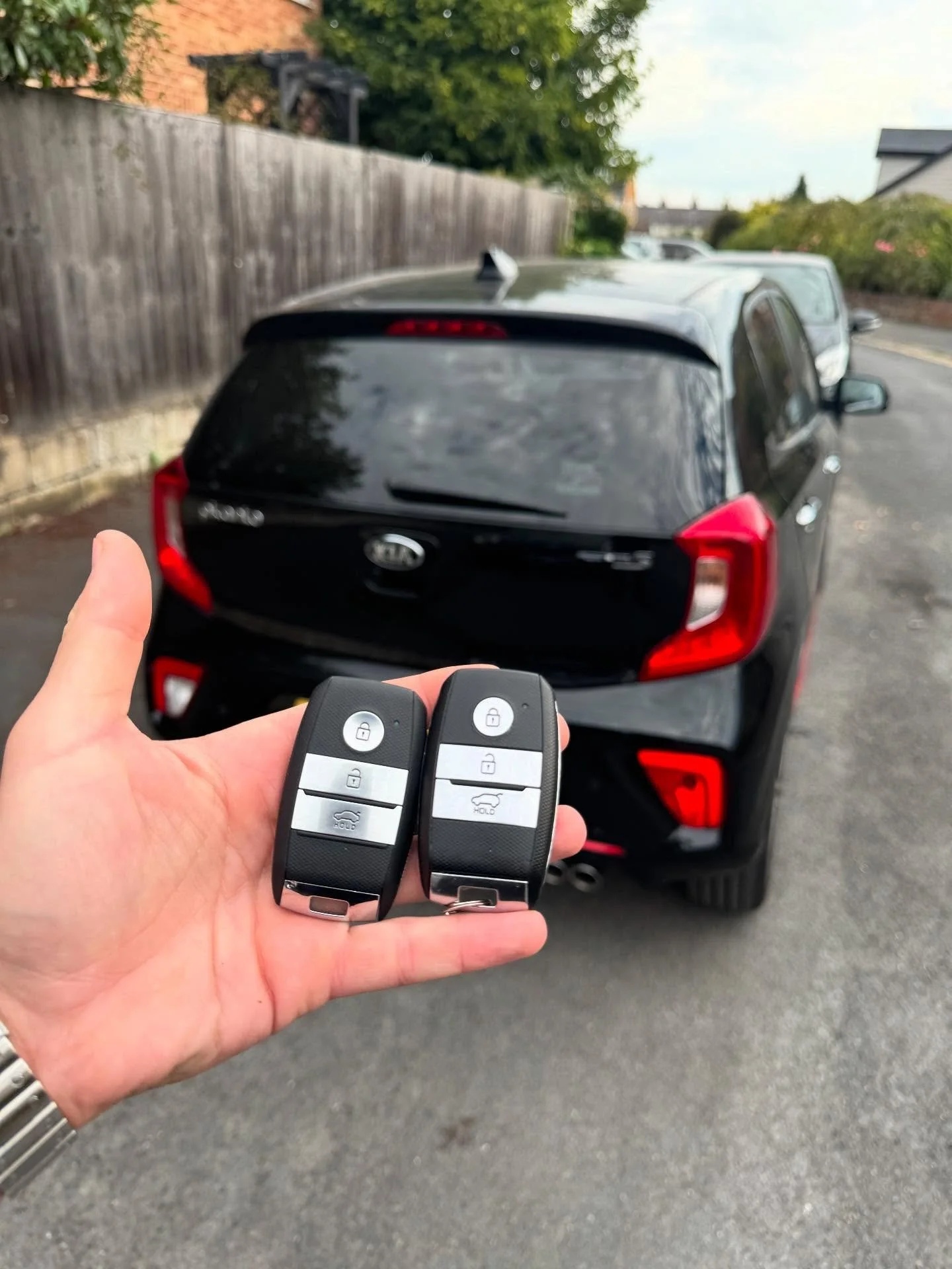 Kia Picanto 2019 - Spare Key Supplied and Programmed🫡 - Locked Out? Lost Your Keys? Need a Spare? We&rsquo;ve Got You Covered! 🔐

We offer a fast, friendly, and fully mobile auto locksmith service you can rely on.

📍 Serving:
Essex, Hertfordshire 
