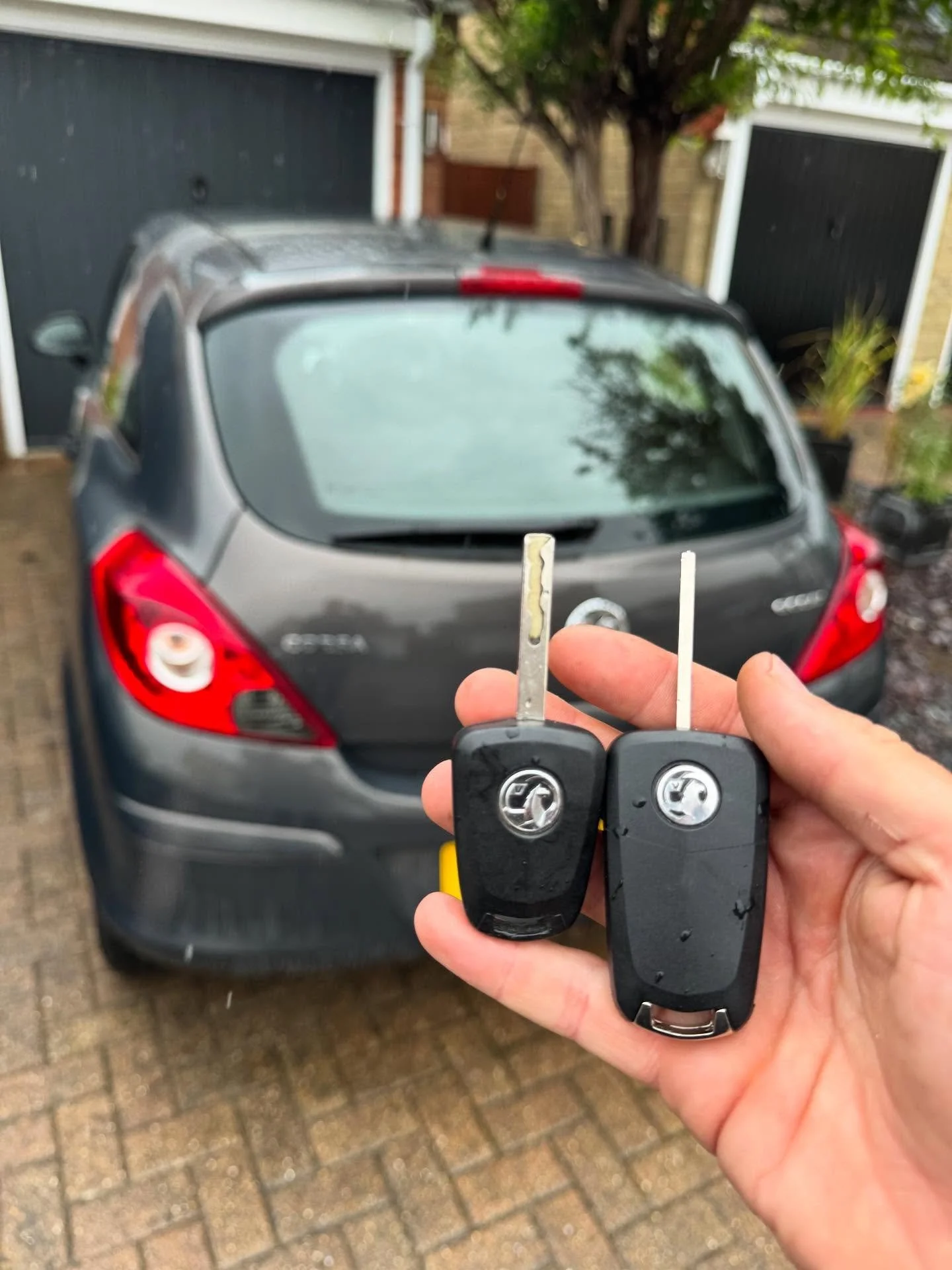 Spare key supplied and programmed for this Vauxhall Corsa -  Locked Out? Lost Your Keys? Need a Spare? We&rsquo;ve Got You Covered! 🔐

We offer a fast, friendly, and fully mobile auto locksmith service you can rely on.

📍 Serving:
Essex, Hertfordsh