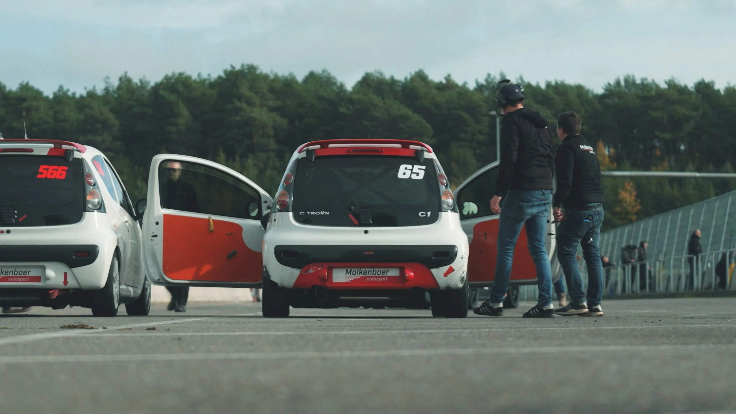 Timeline 1_01_00_19_15.jpg