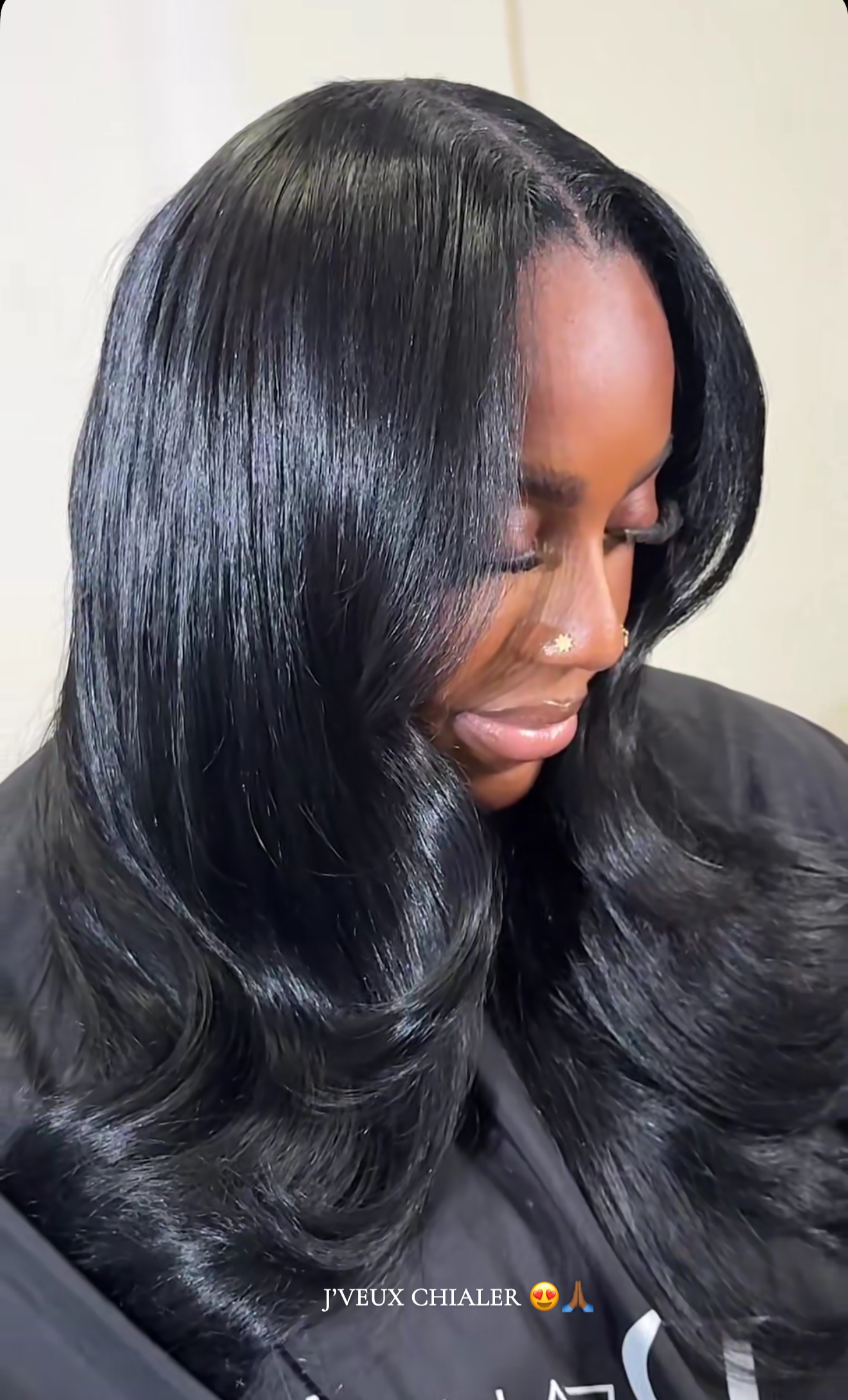Résultat après pose d'un Raw Indian Hair Wavy premium.
