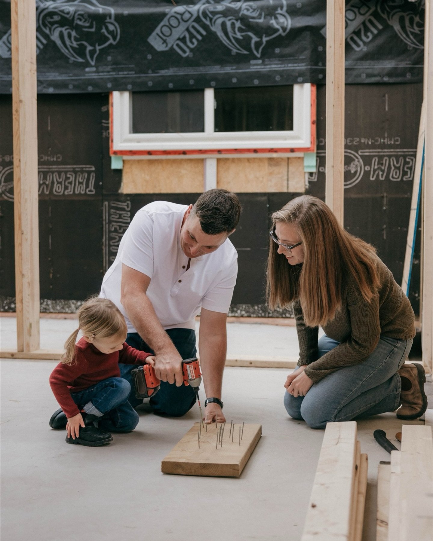 Home isn&rsquo;t just the finished space. It&rsquo;s the moments made along the way, the laughter between the noise, the little pauses in the middle of the chaos, the way a family grows through every stage of building something new.

I loved capturin