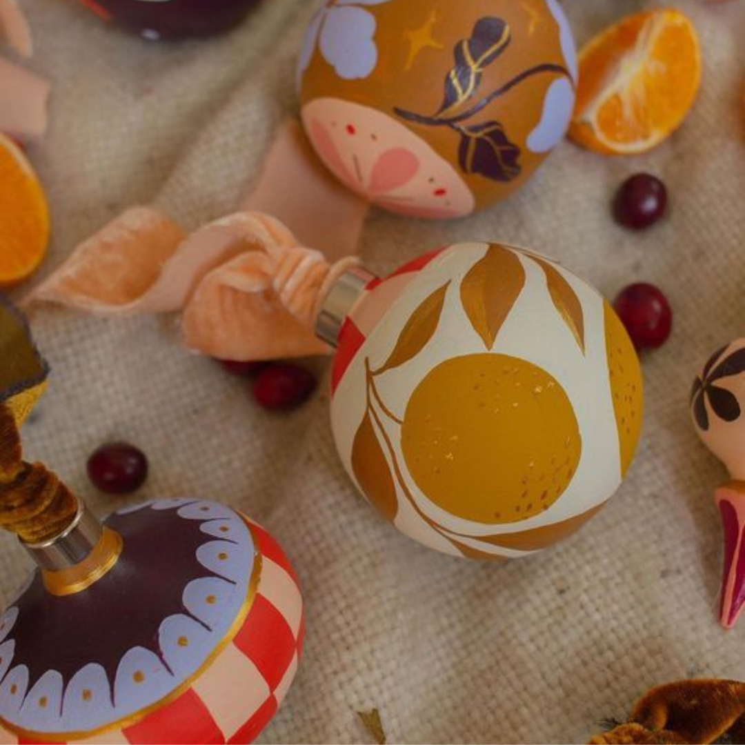 bauble-painting-workshop-4.png