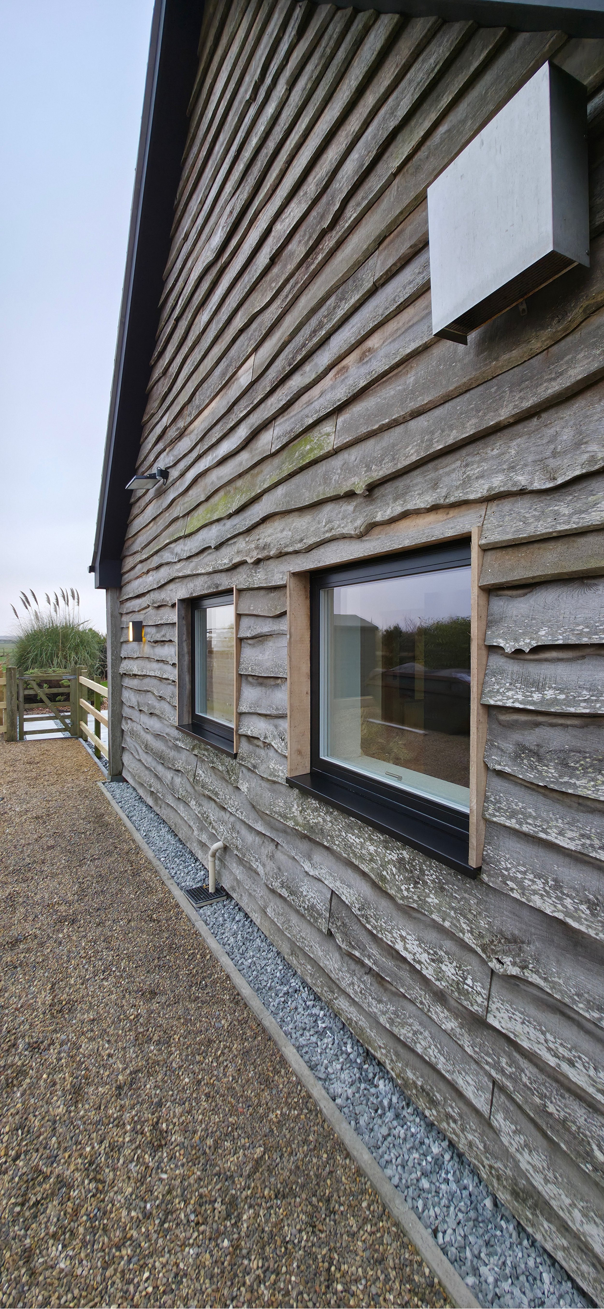 A beautiful Elm converted barn by the coast, a holiday home for luxury stays and retreats