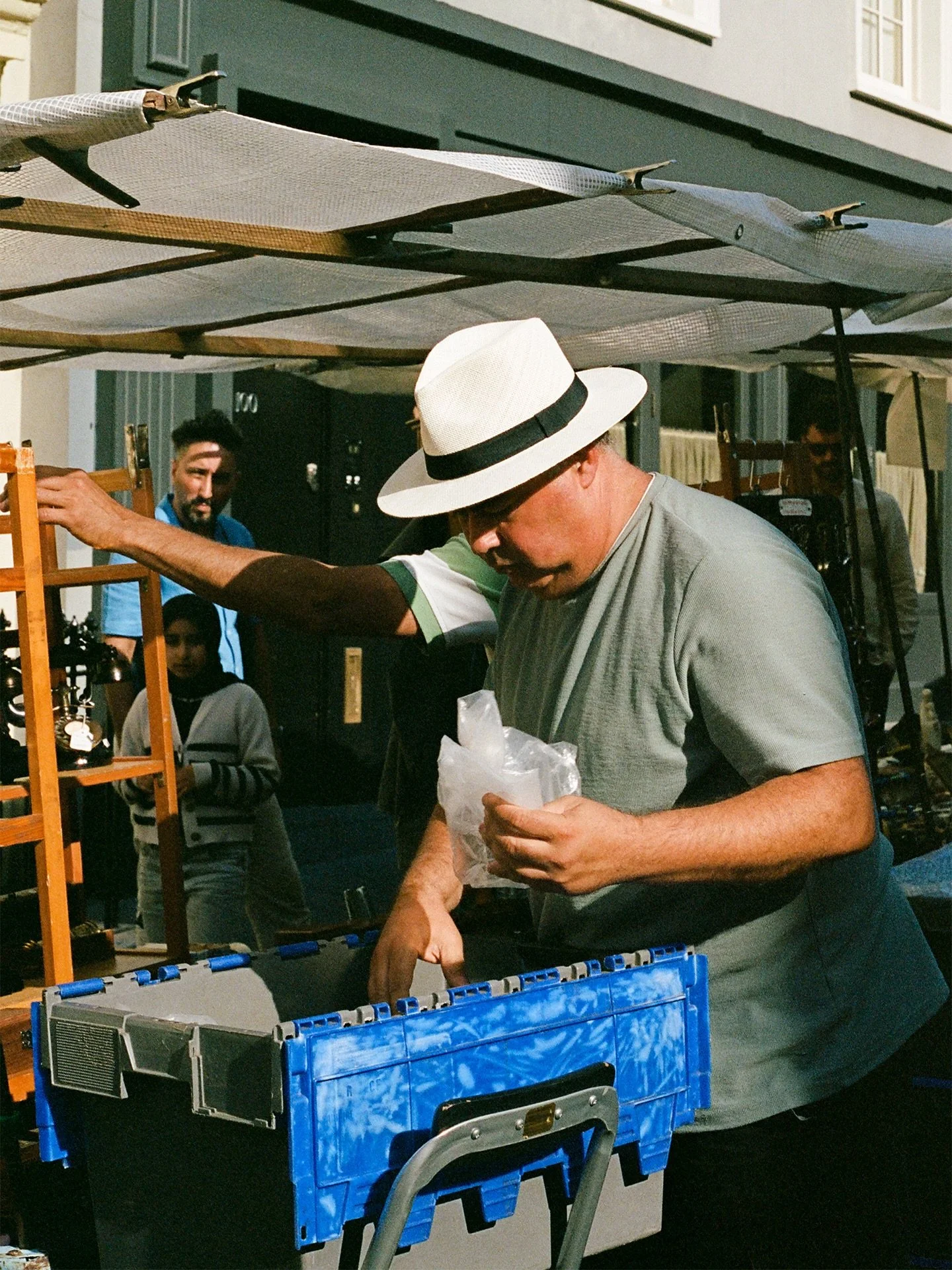 What would you have me do?

Kodak Portra 400 🎞️
Dev. &amp; scanned by @picturethisfilmlab