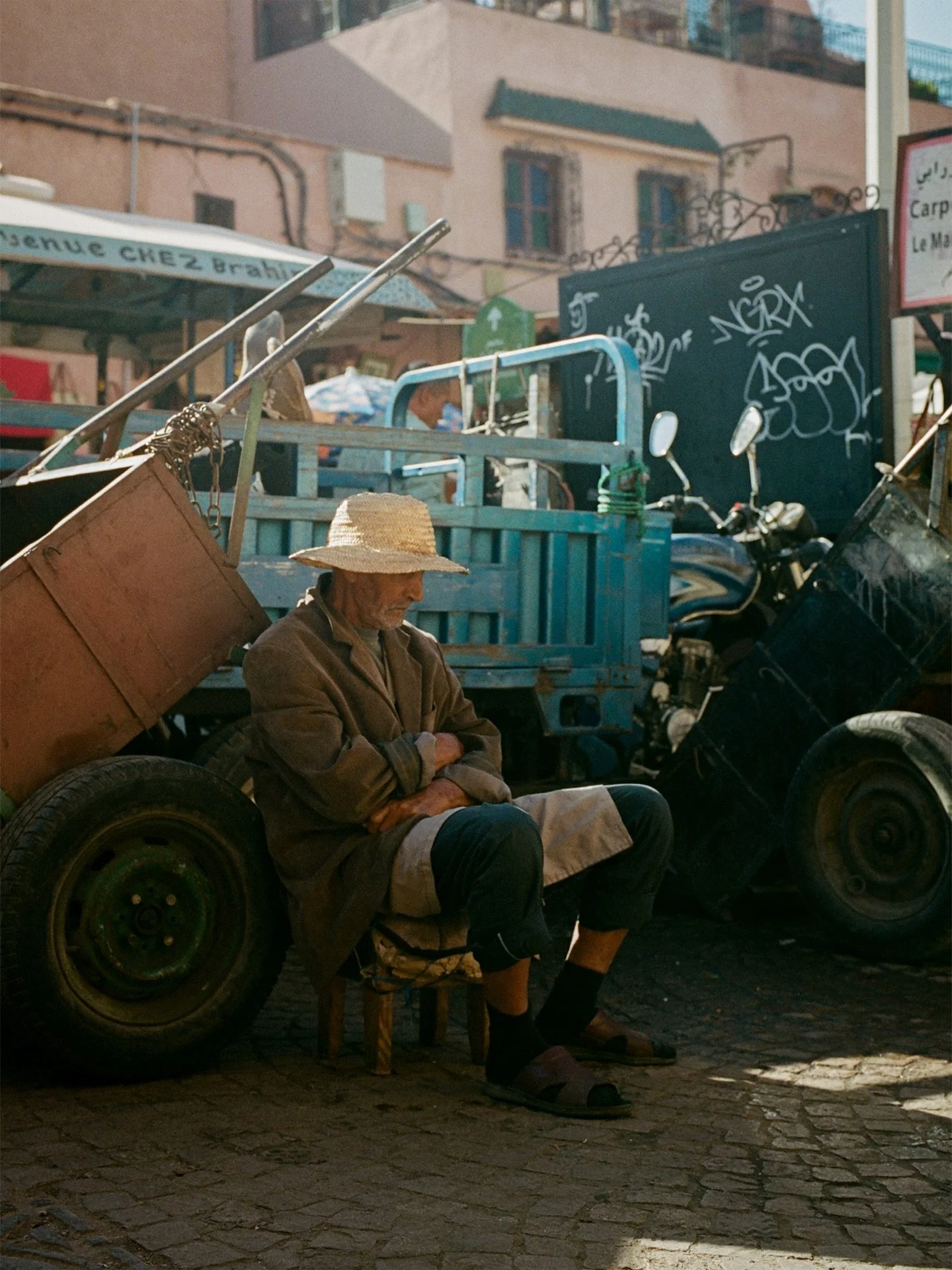 Morocco. Shot on 35mm Film 🎞️

I didn&rsquo;t get a chance to shoot loads while I was in Marrakesh, but I did manage to get a few rolls out. I&rsquo;ll definitely be creating a few sets from them. Most of the shots are on Portra 400, and honestly, i