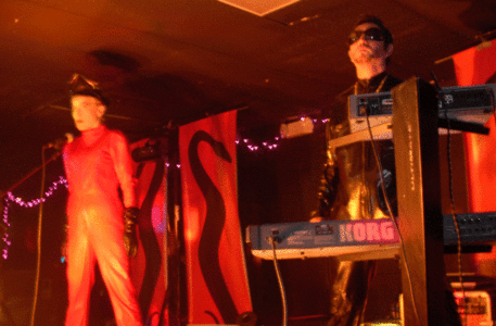 Men Smash Atoms performance