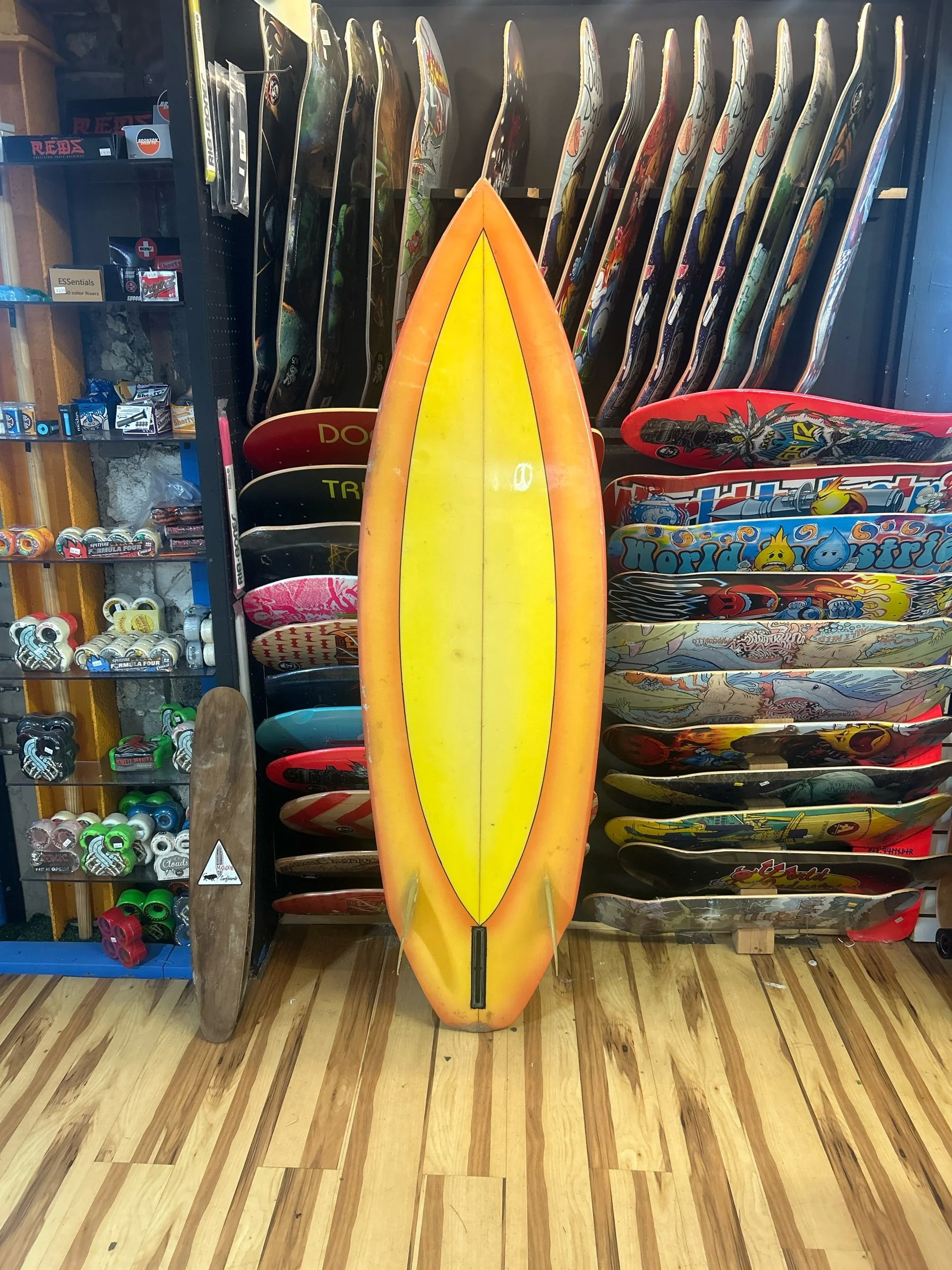 ケビンコネリー　magic fish  5‘11 Official Online Store — World-Famous Wave Hog Surf Shop