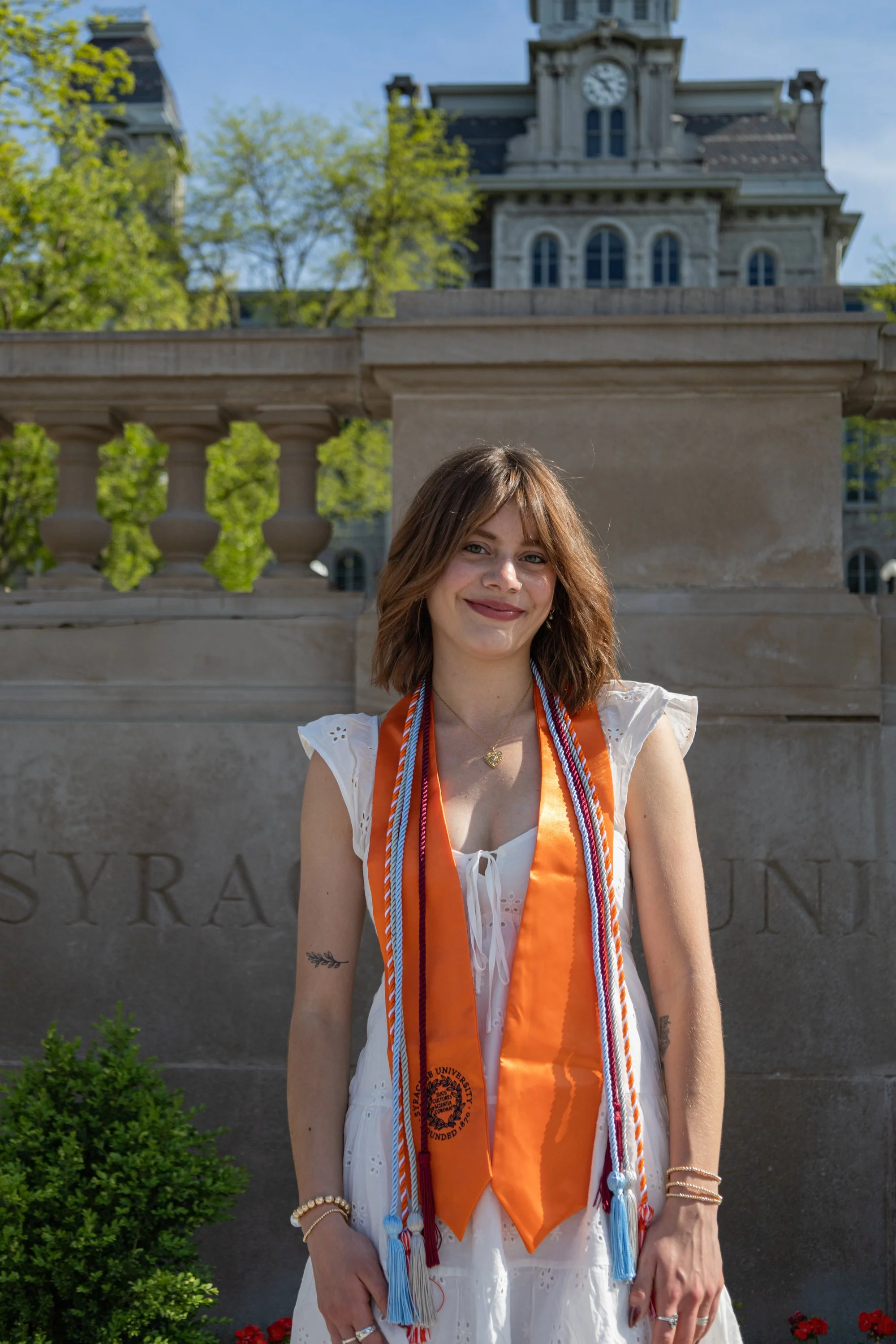 KailynCaptures_Madeleine_GradPics202507.jpg