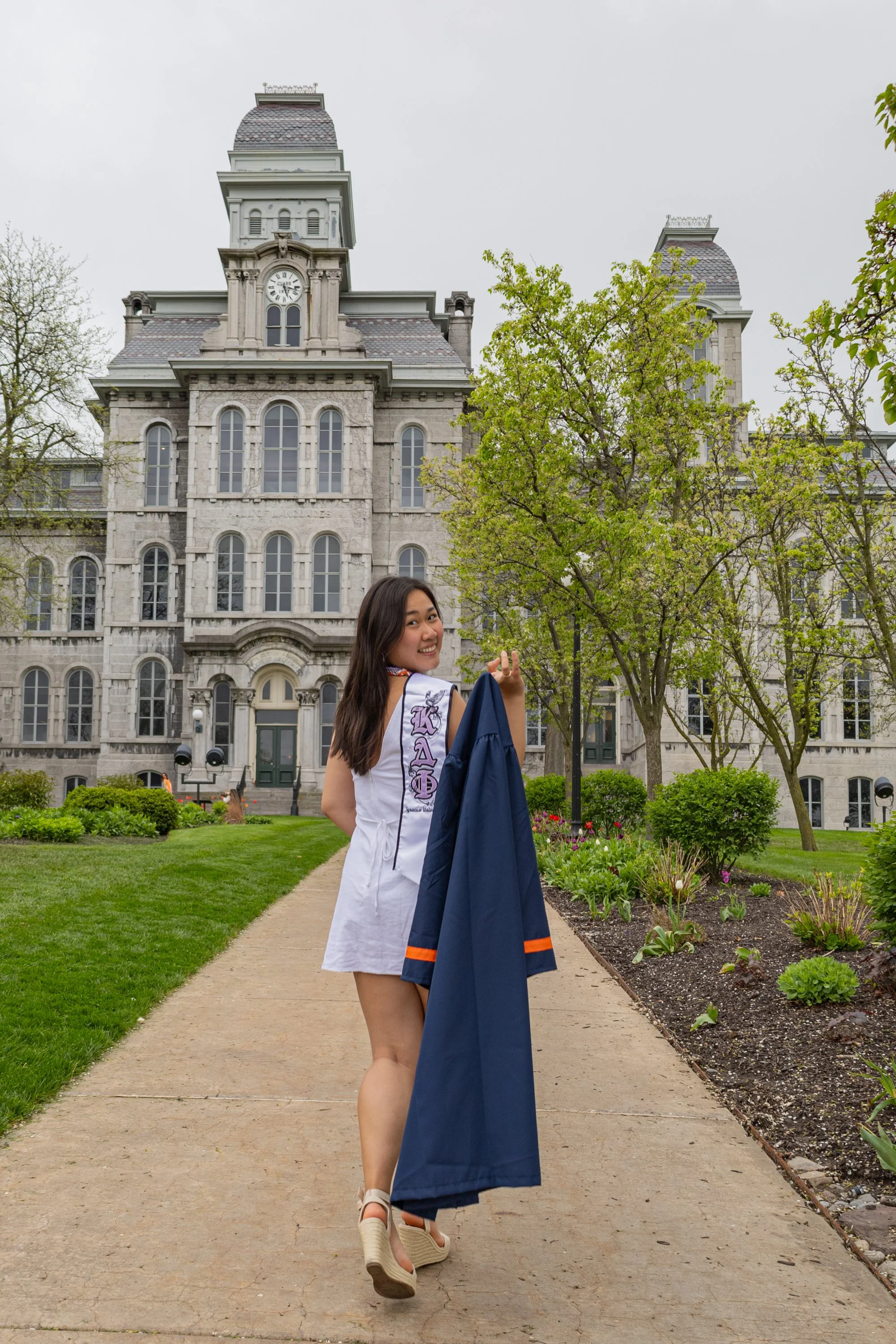 KailynCaptures_Sydney_GradPics202511.jpg